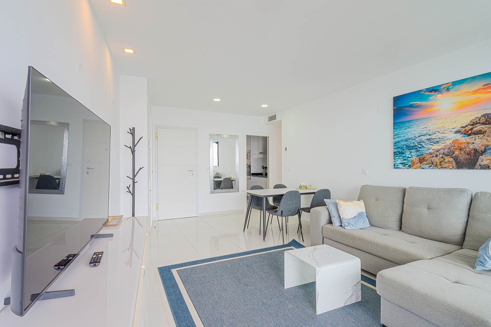Resale - Apartment / flat - Punta Prima