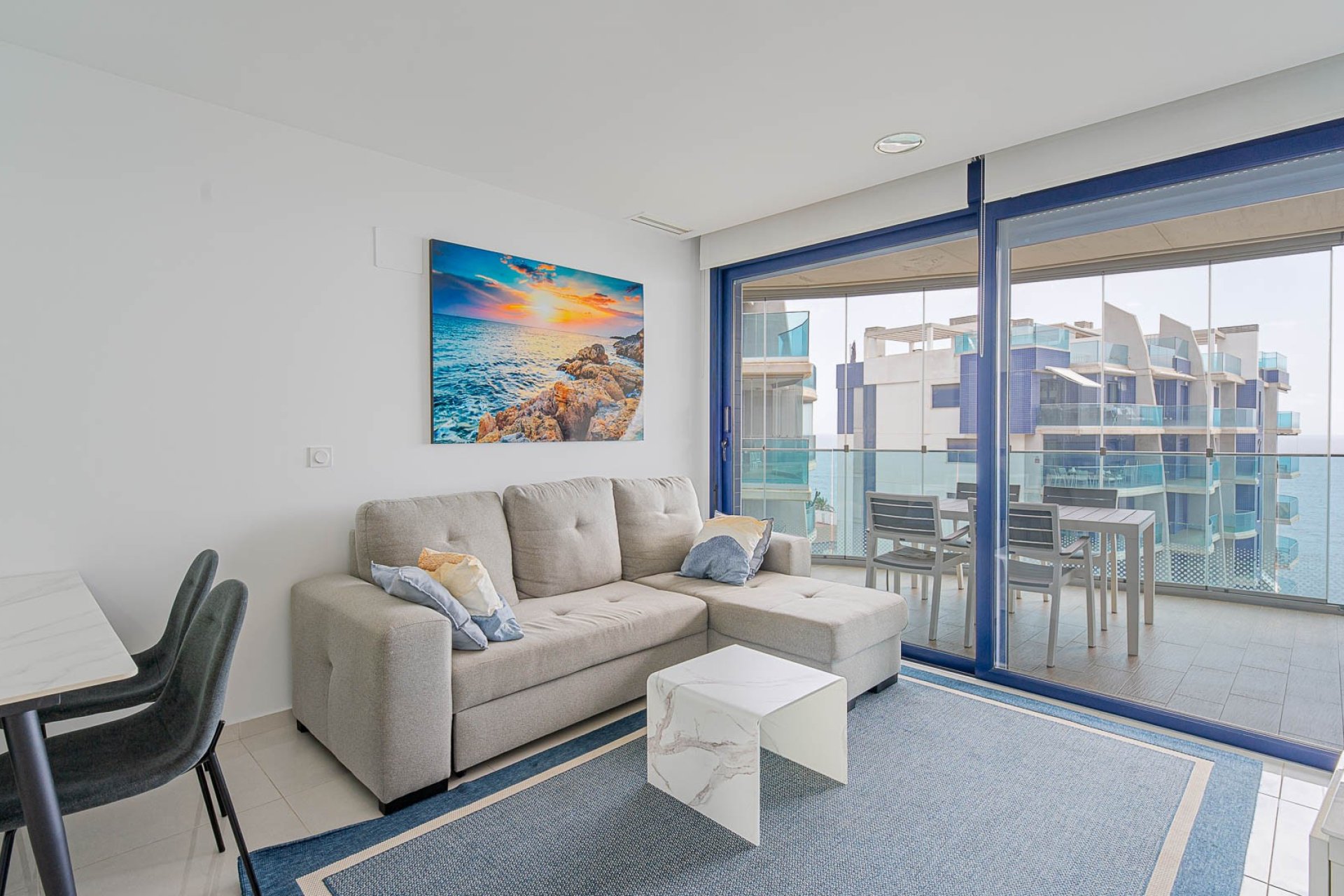 Resale - Apartment / flat - Punta Prima