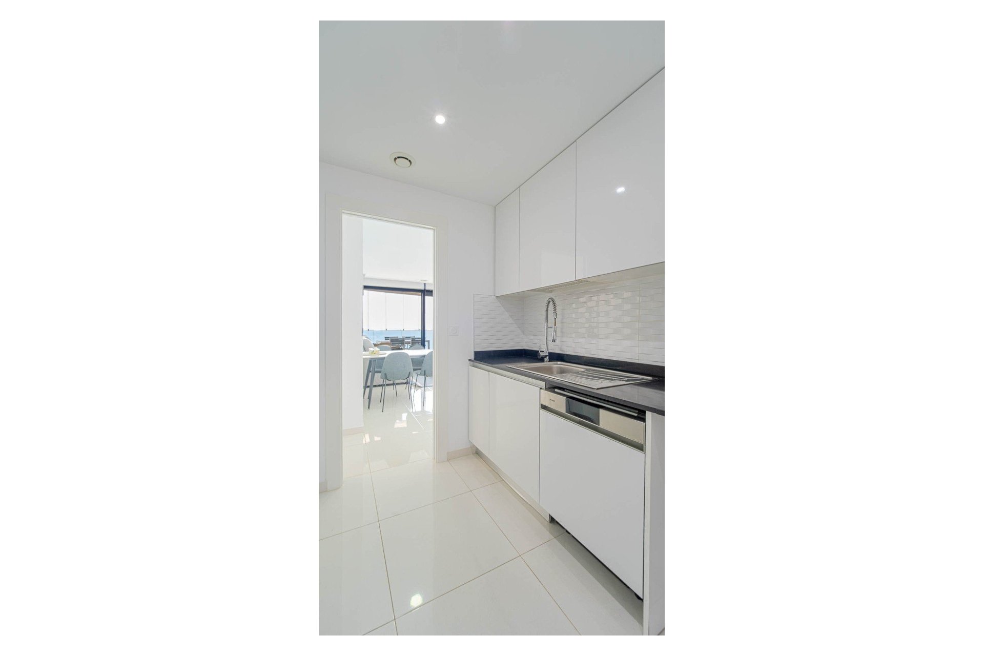 Resale - Apartment / flat - Punta Prima