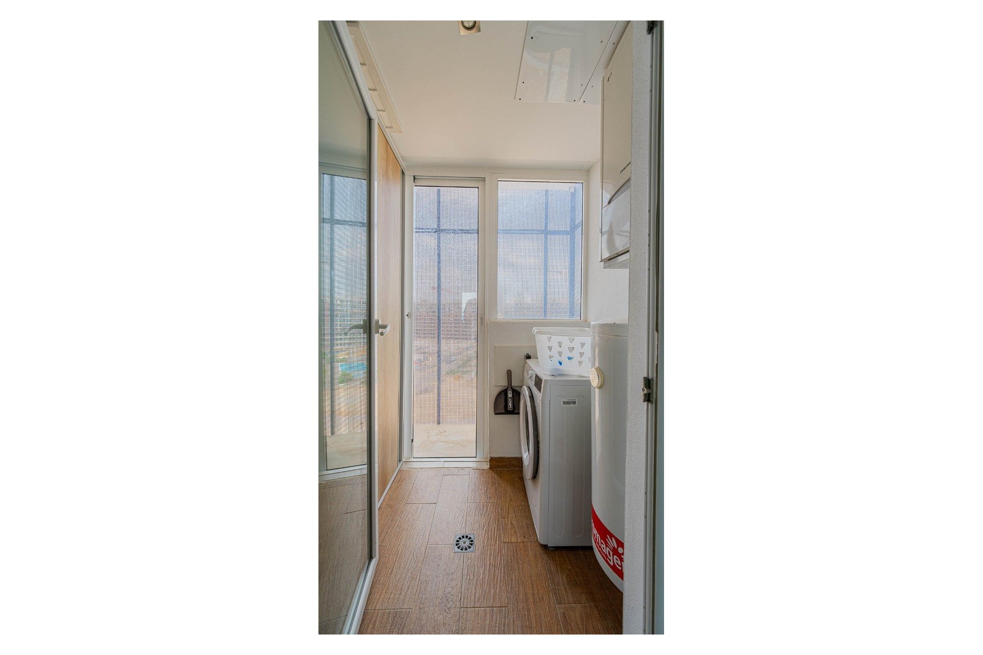 Resale - Apartment / flat - Punta Prima