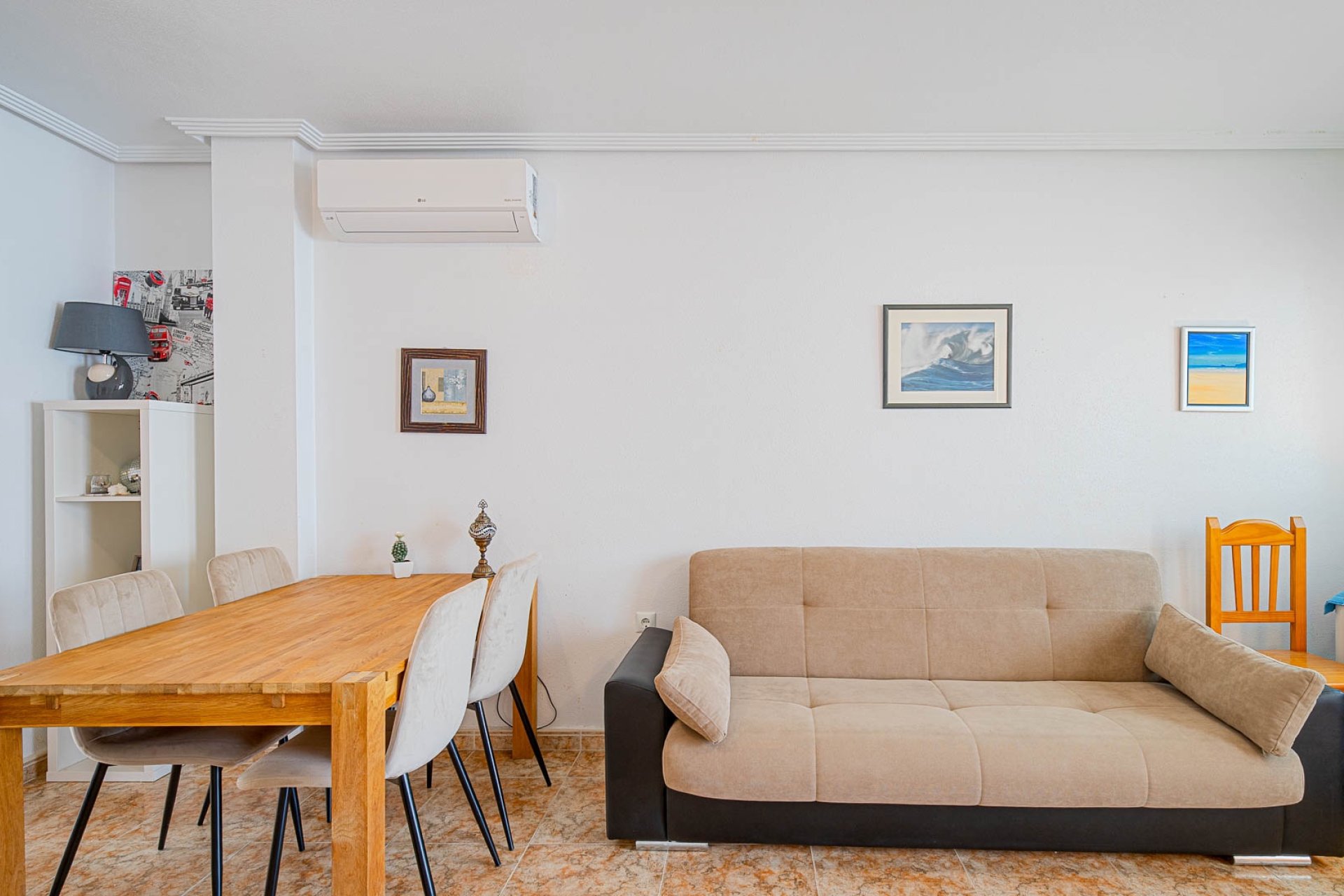 Resale - Apartment / flat - Punta Prima