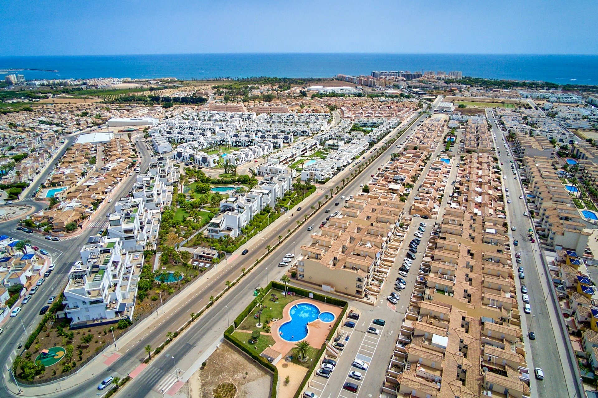 Resale - Apartment / flat - Punta Prima