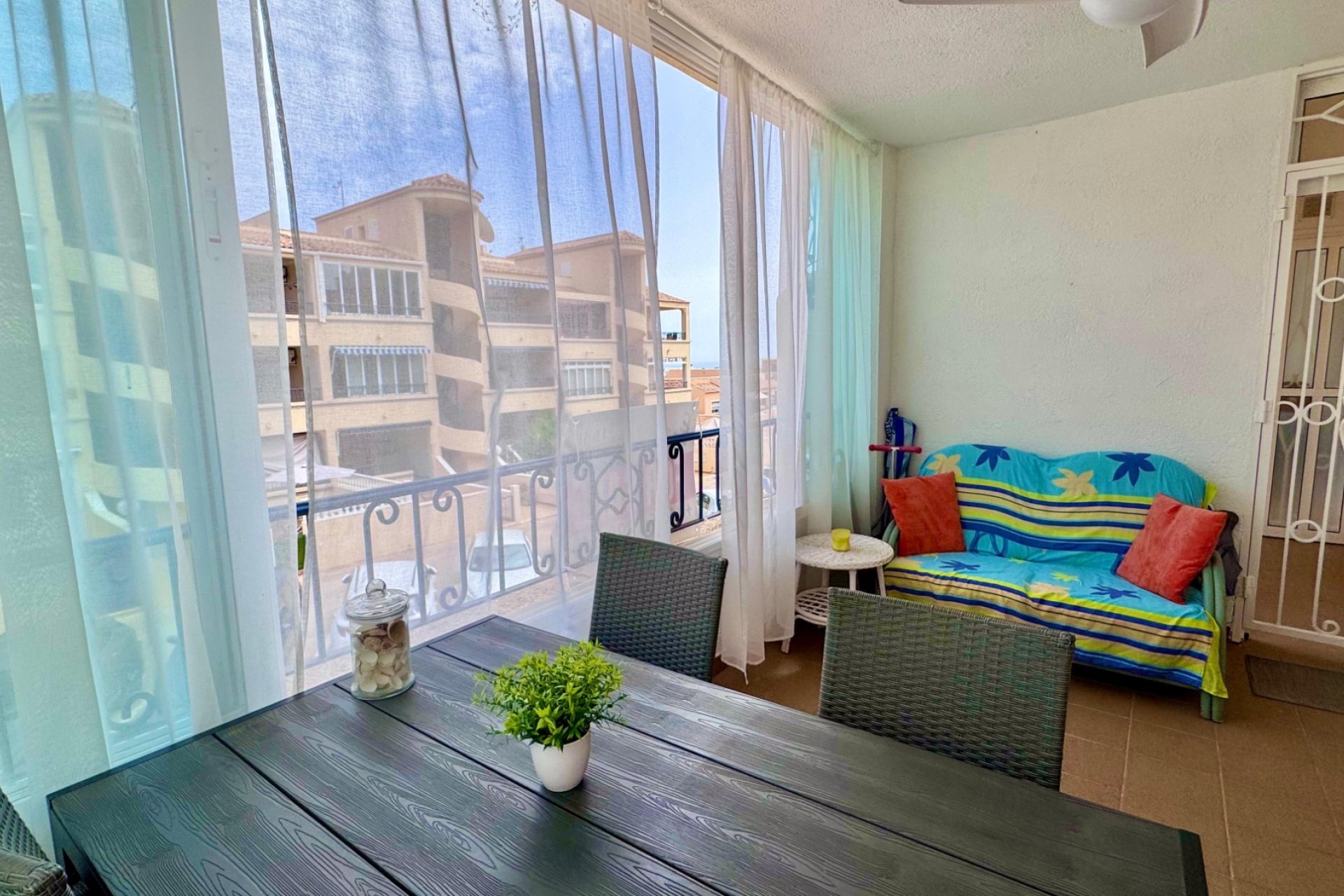 Resale - Apartment / flat - Punta Prima