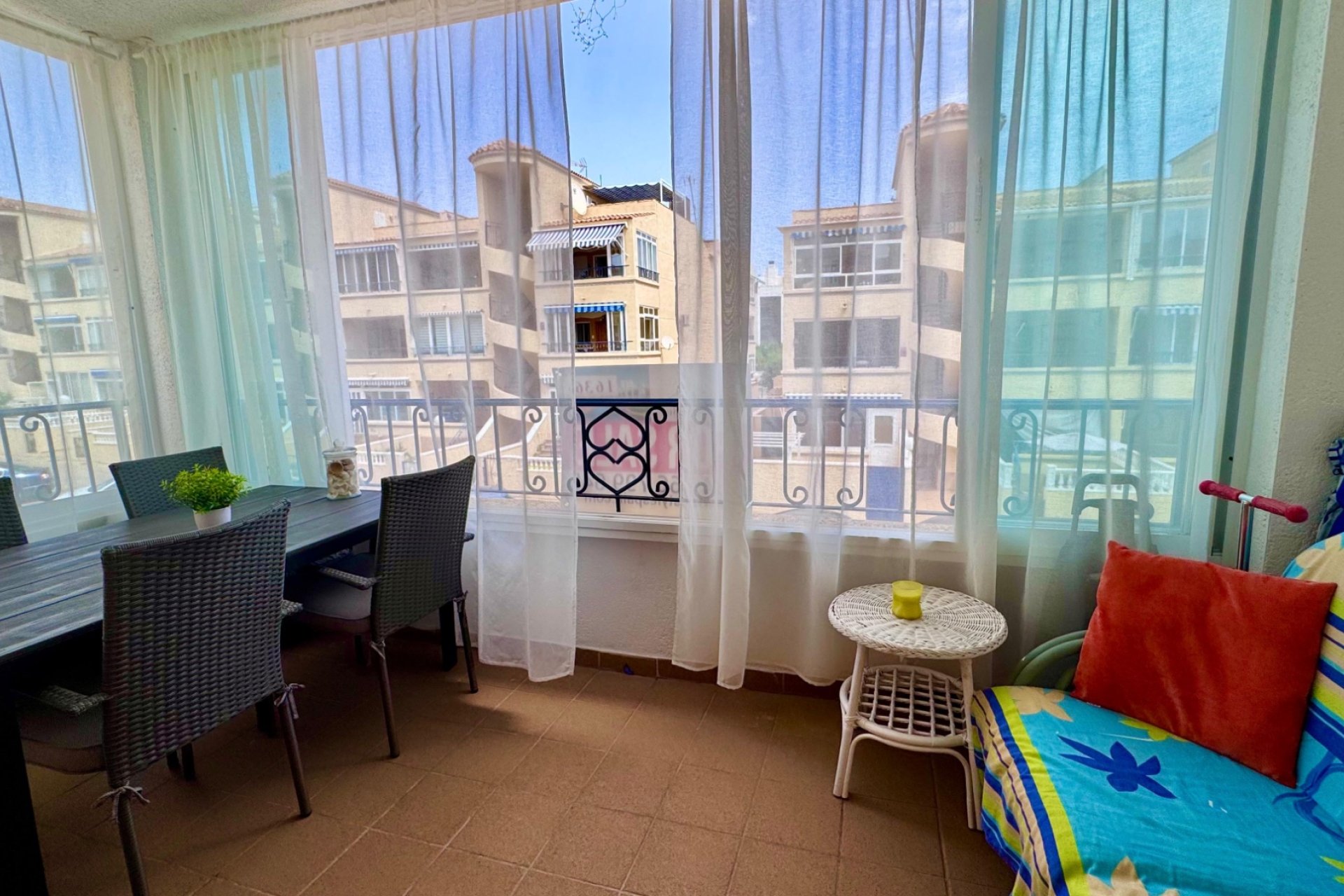 Resale - Apartment / flat - Punta Prima