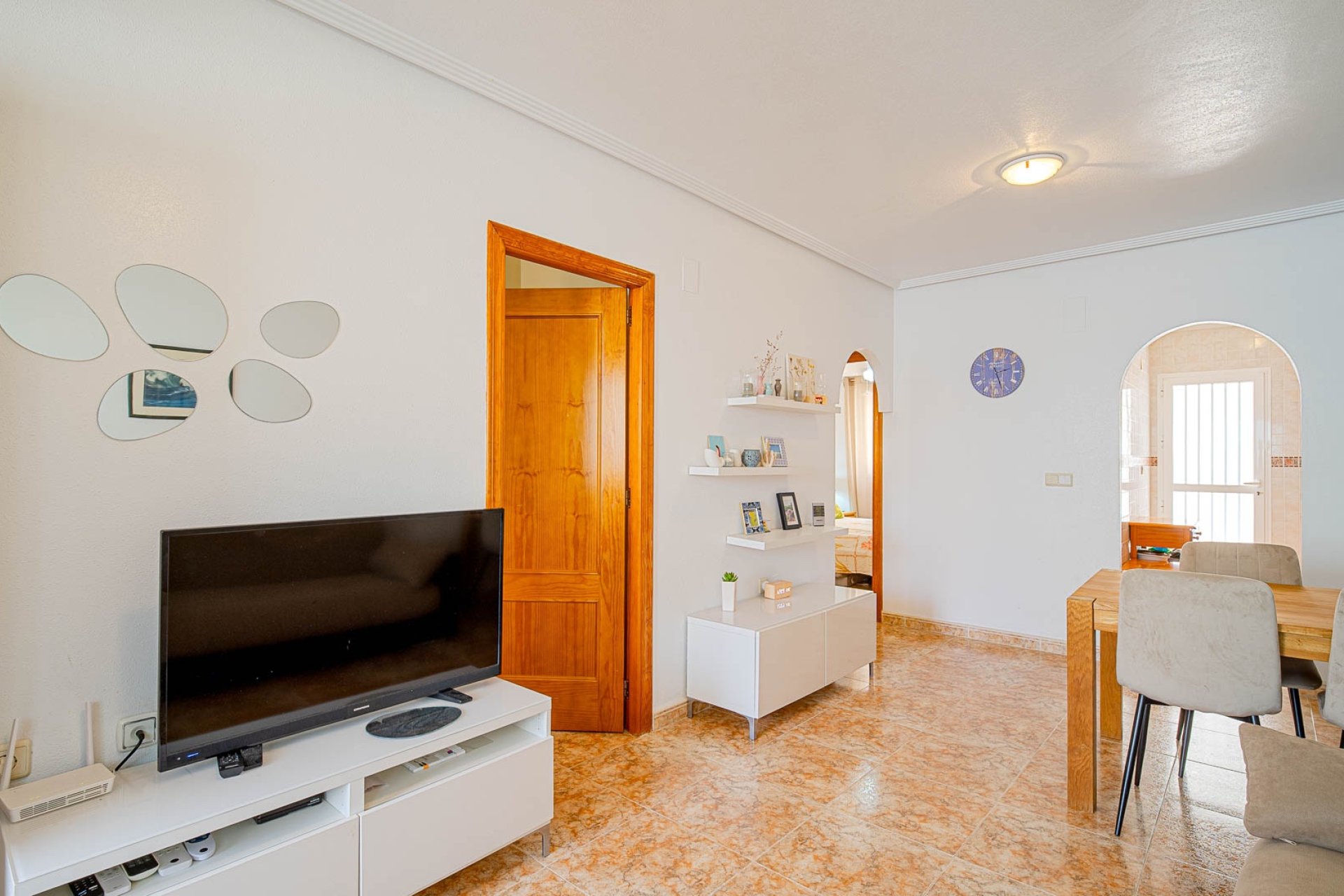 Resale - Apartment / flat - Punta Prima