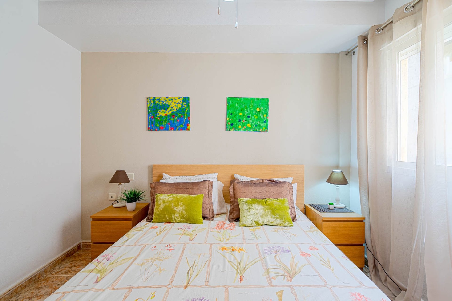 Resale - Apartment / flat - Punta Prima