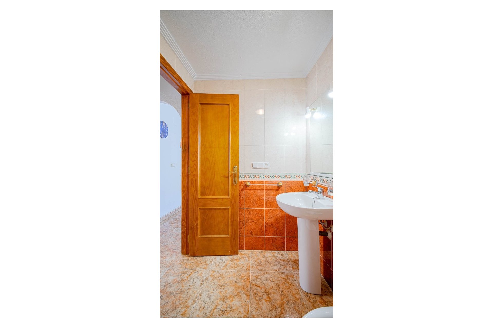Resale - Apartment / flat - Punta Prima