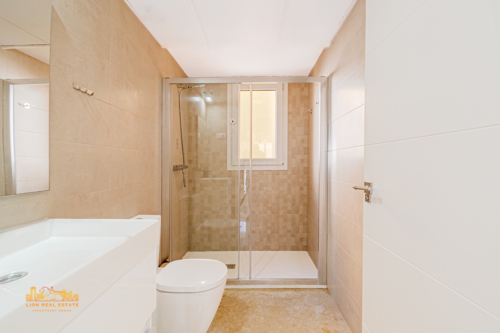 Resale - Apartment / flat - Punta Prima