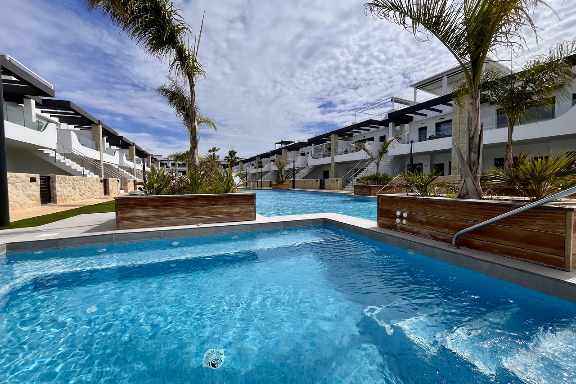 Resale - Apartment / flat - Punta Prima