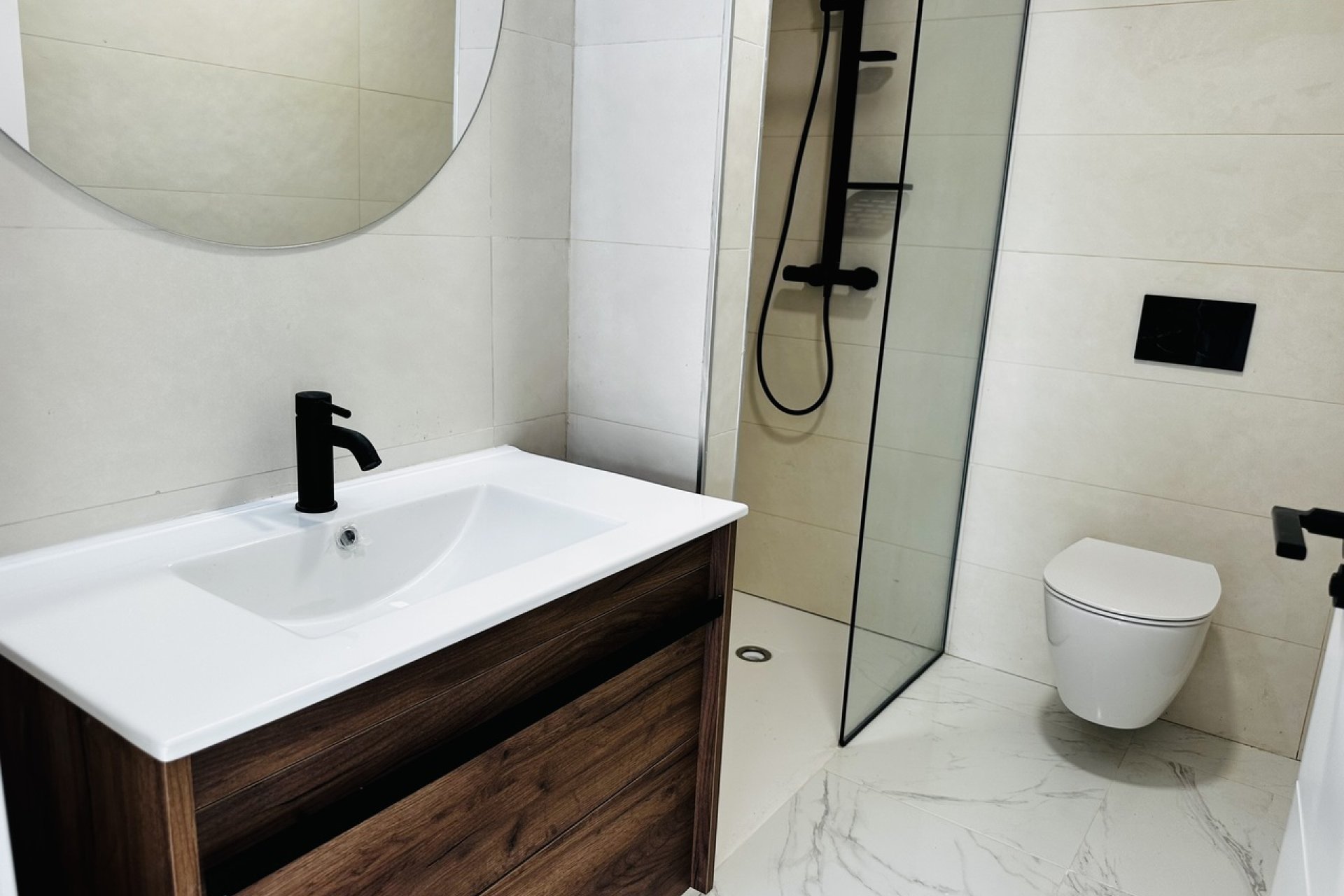 Resale - Apartment / flat - Punta Prima