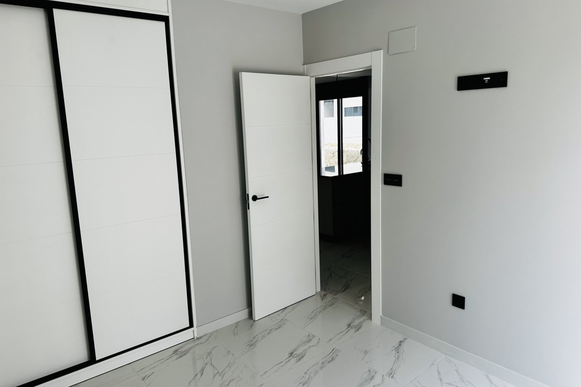 Resale - Apartment / flat - Punta Prima