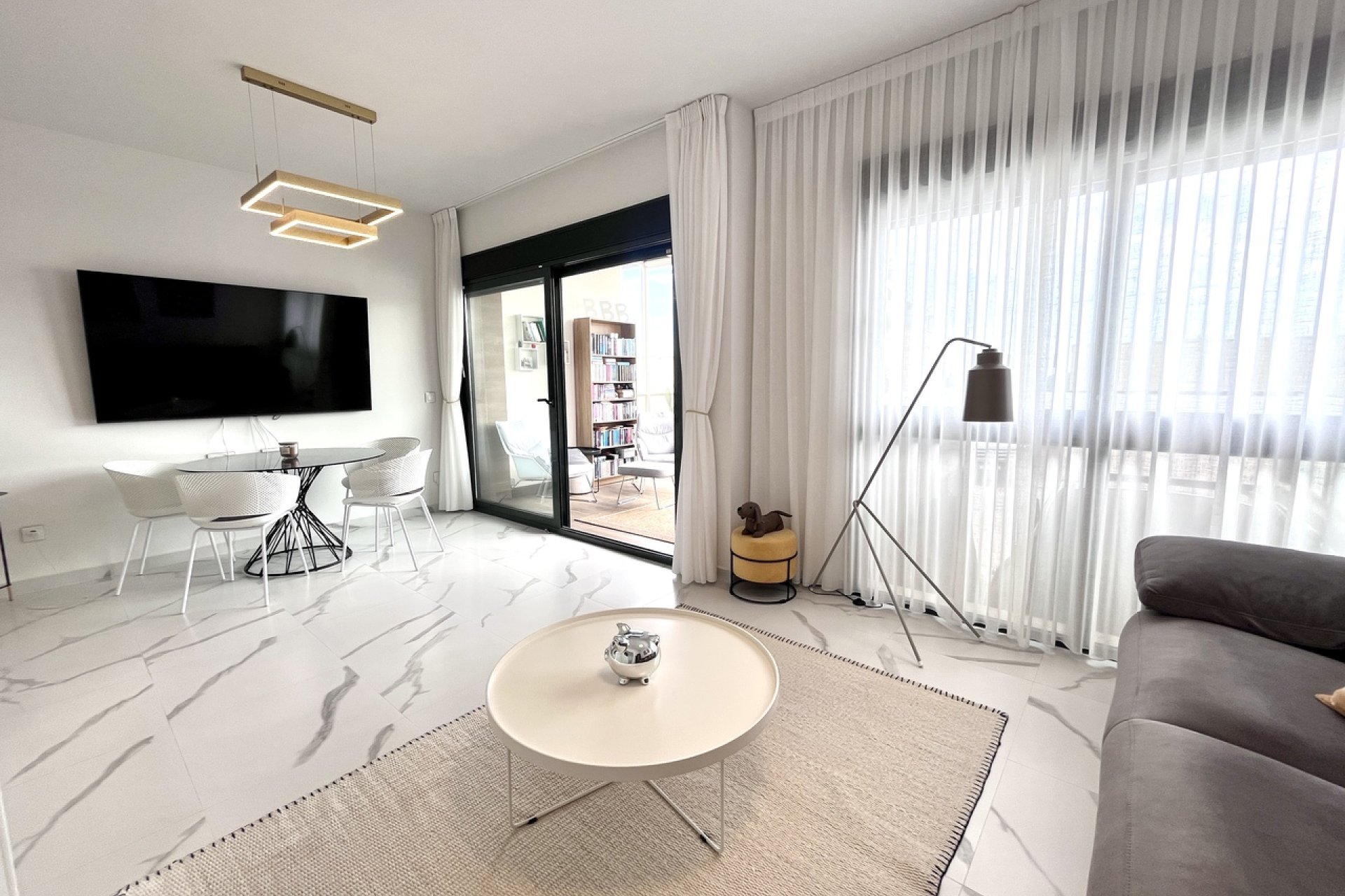 Resale - Apartment / flat - San Miguel de Salinas