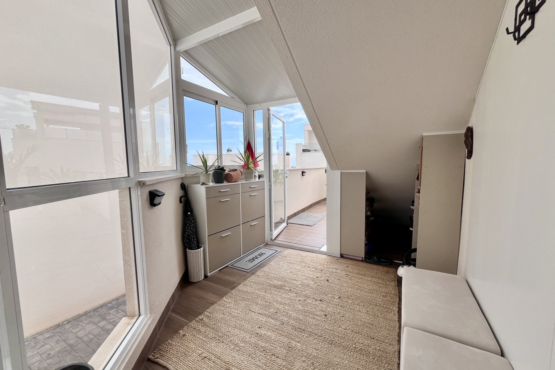 Resale - Apartment / flat - San Miguel de Salinas