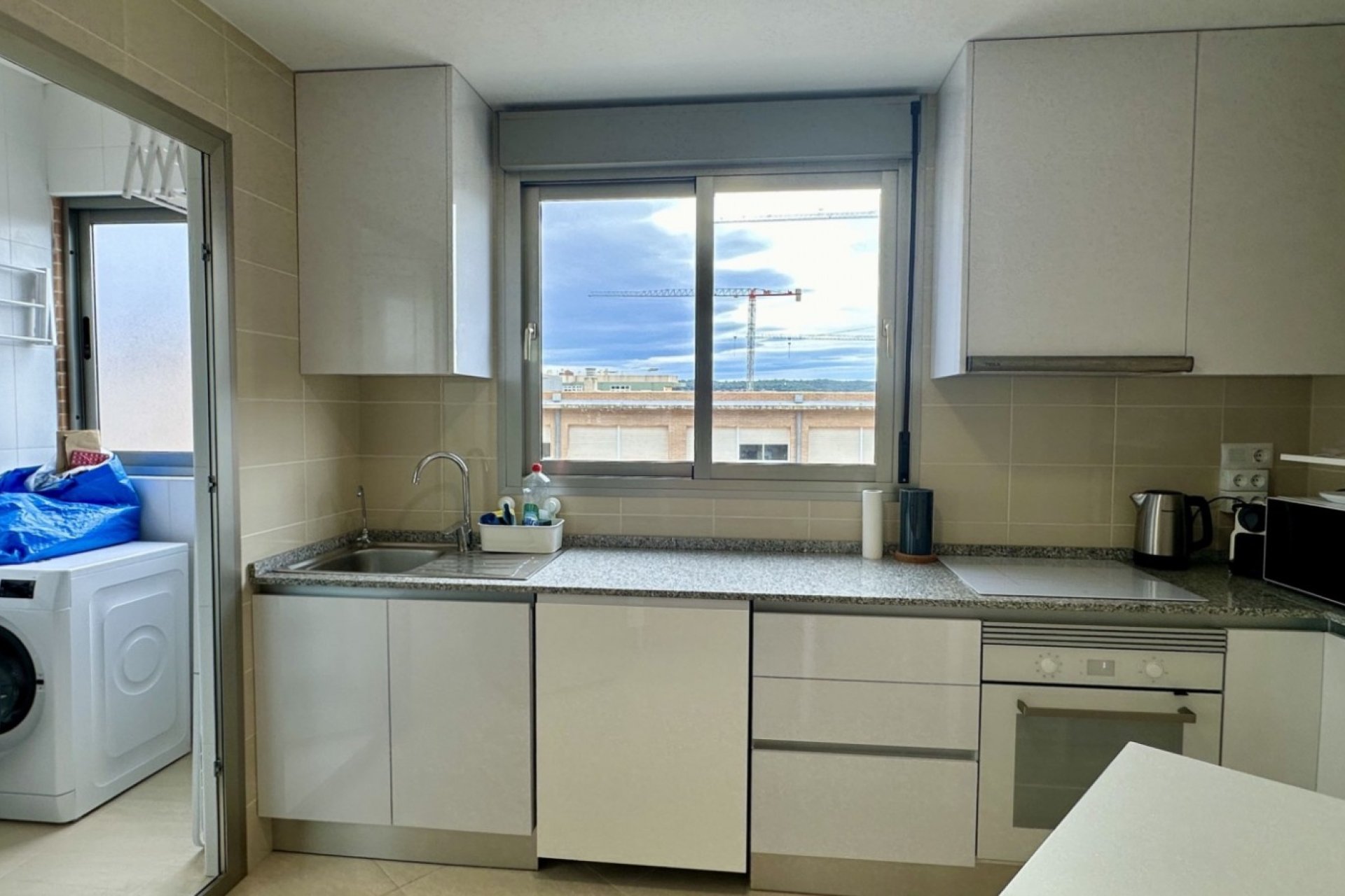 Resale - Apartment / flat - San Miguel de Salinas
