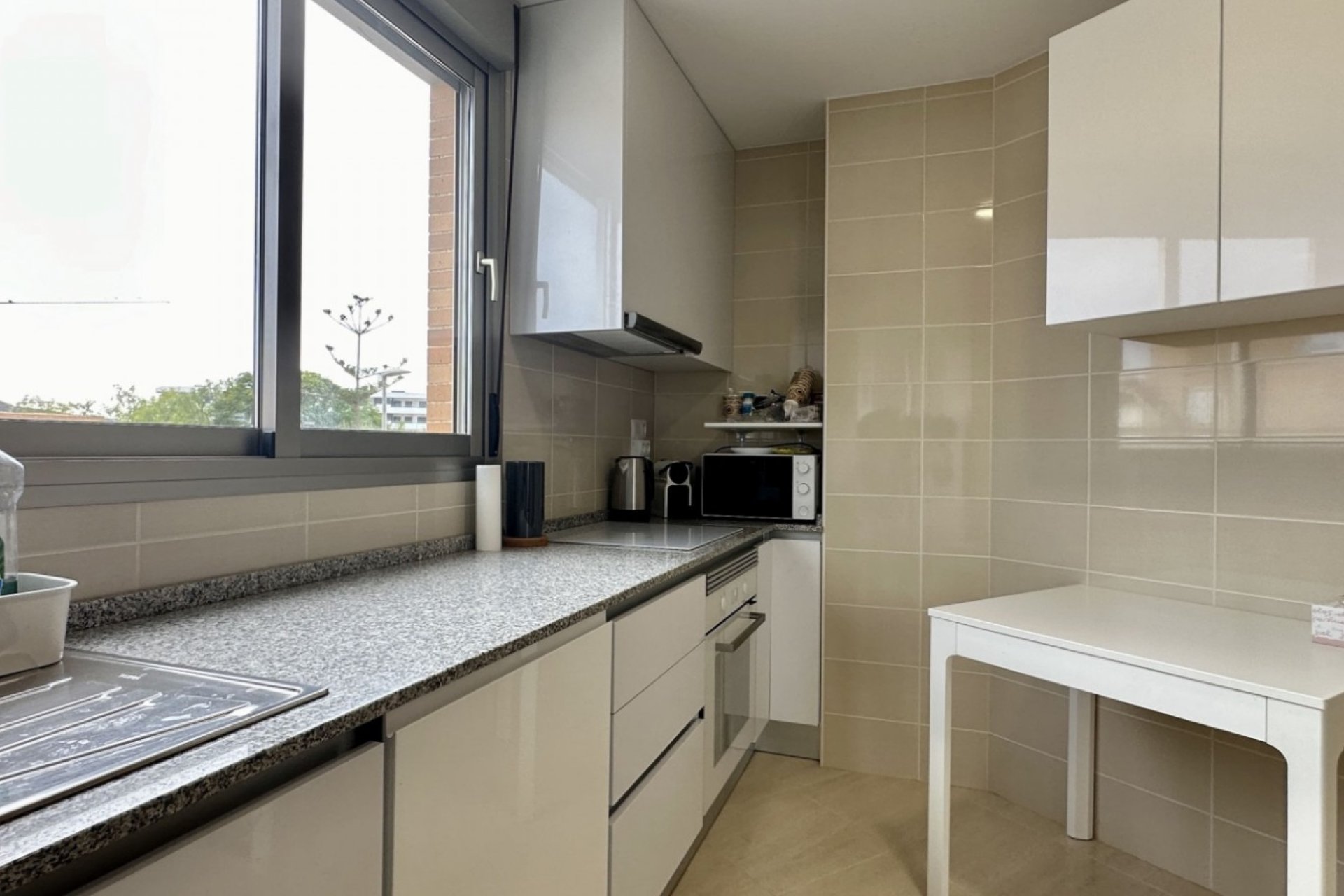 Resale - Apartment / flat - San Miguel de Salinas