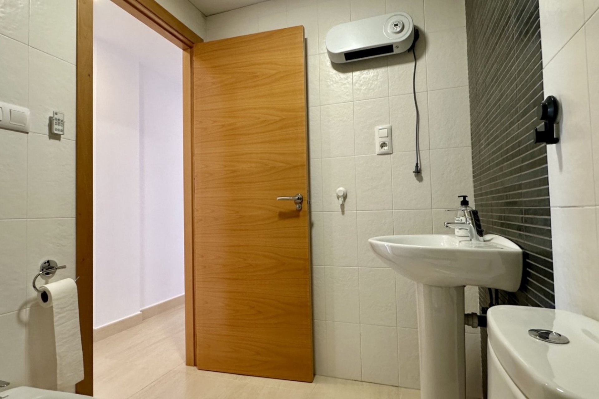 Resale - Apartment / flat - San Miguel de Salinas