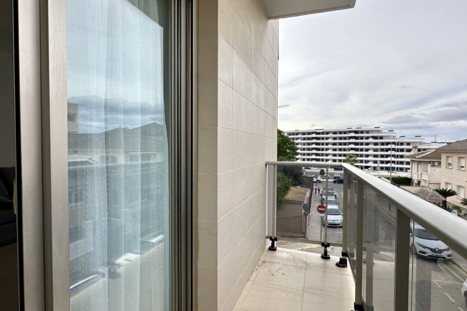 Resale - Apartment / flat - San Miguel de Salinas