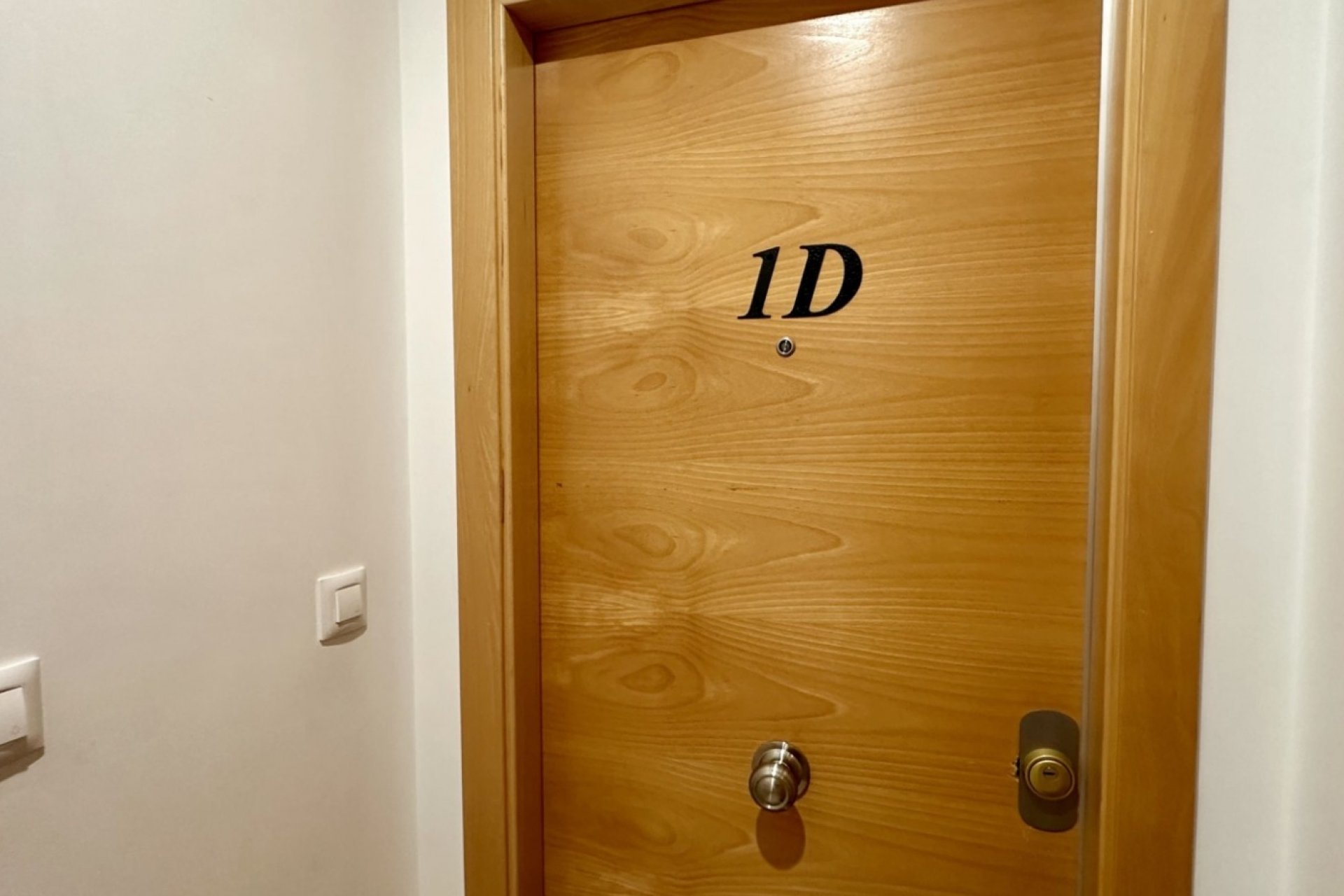 Resale - Apartment / flat - San Miguel de Salinas