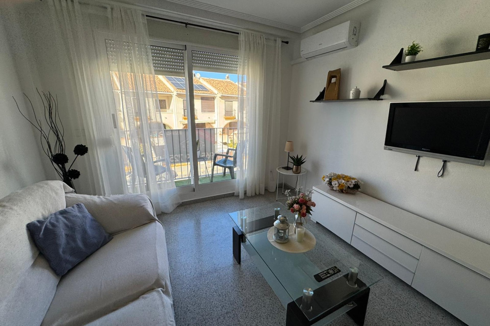 Resale - Apartment / flat - San Miguel de Salinas