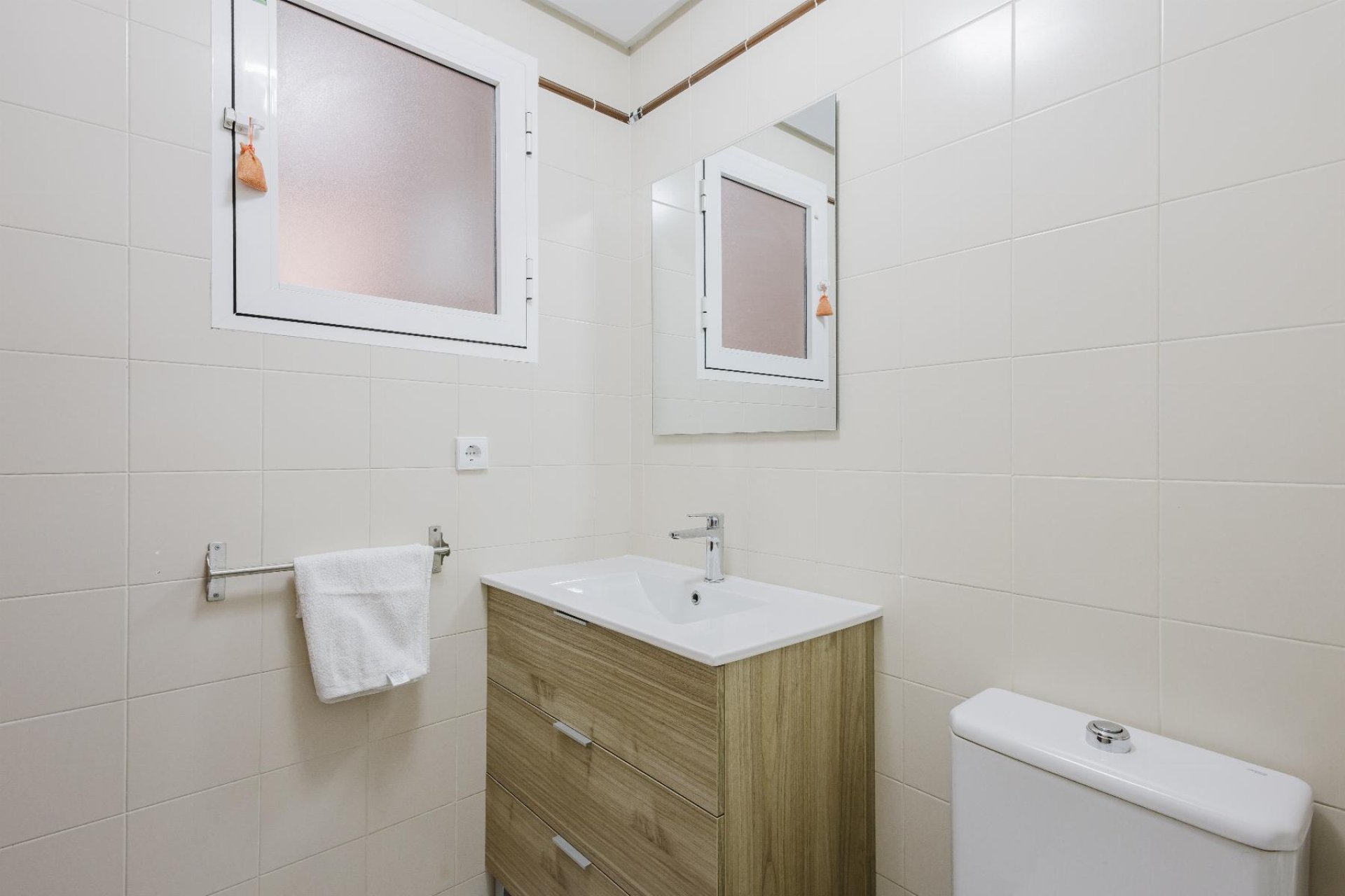 Resale - Apartment / flat - San Miguel de Salinas