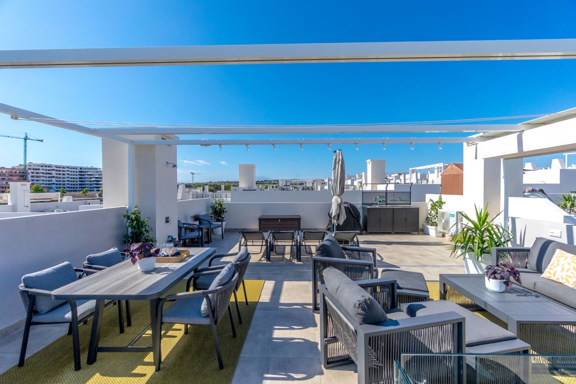 Resale - Apartment / flat - San Miguel de Salinas