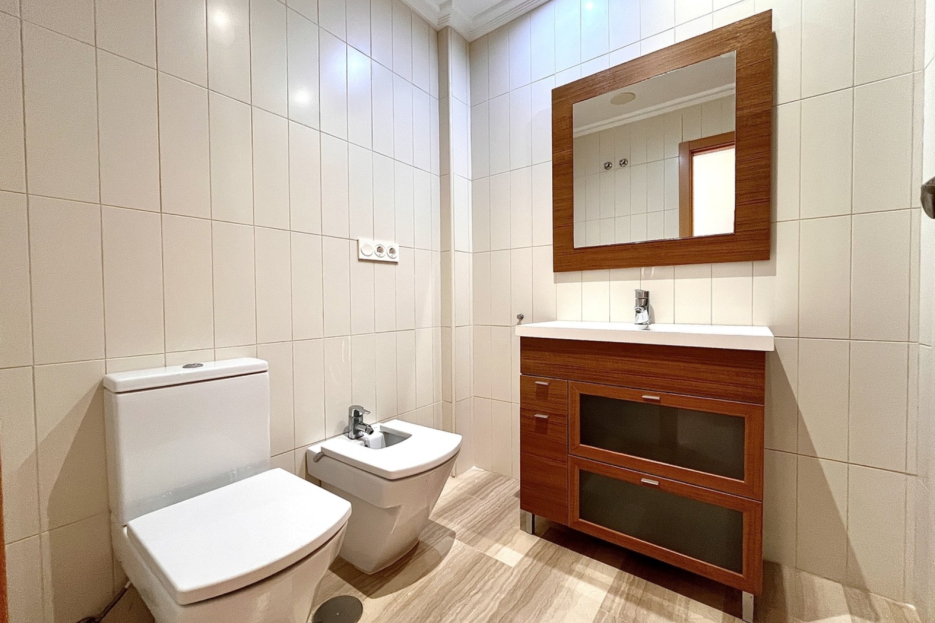 Resale - Apartment / flat - Santa Pola