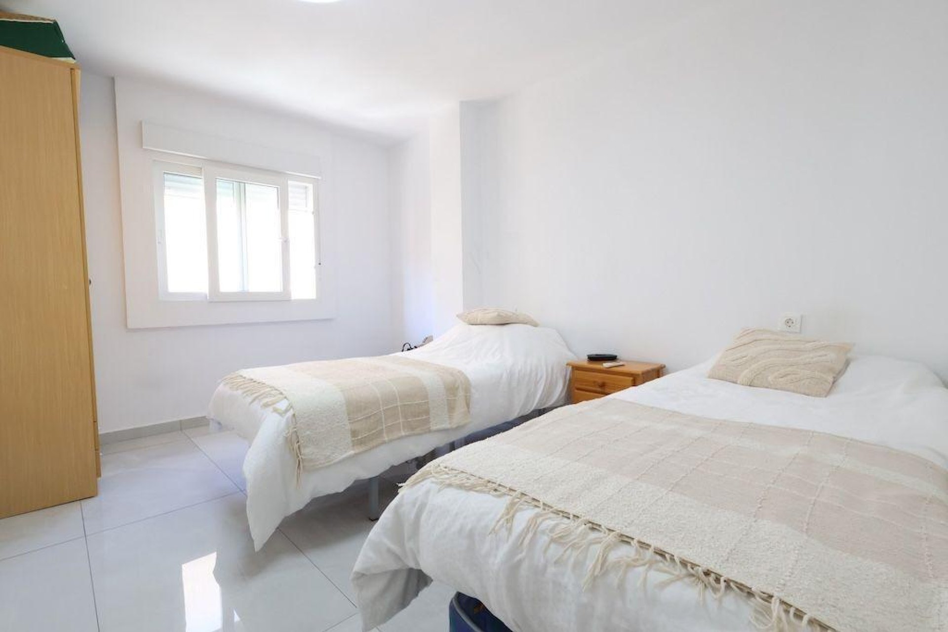Resale - Apartment / flat - Torrevieja - Acequion
