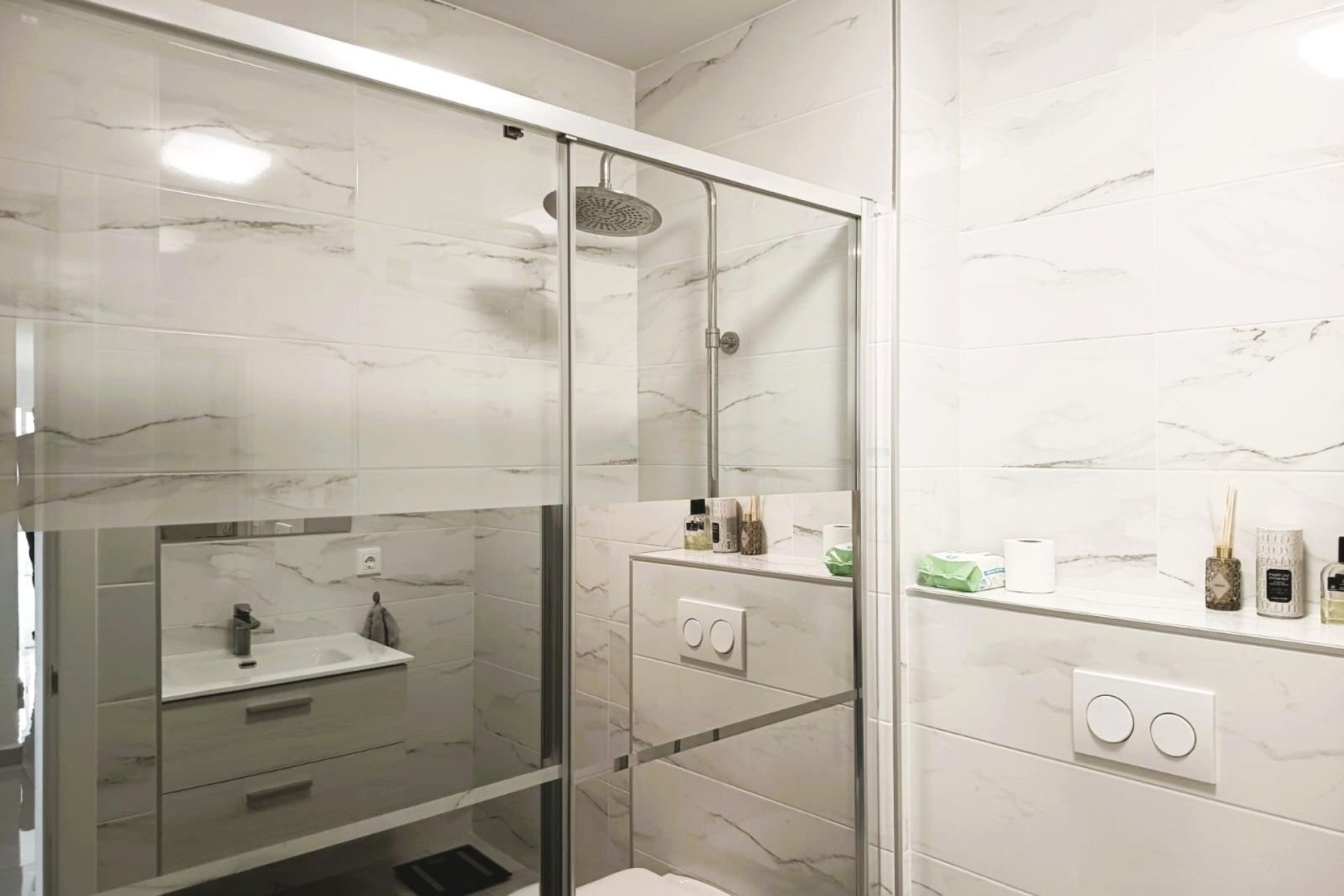 Resale - Apartment / flat - Torrevieja - Acequion