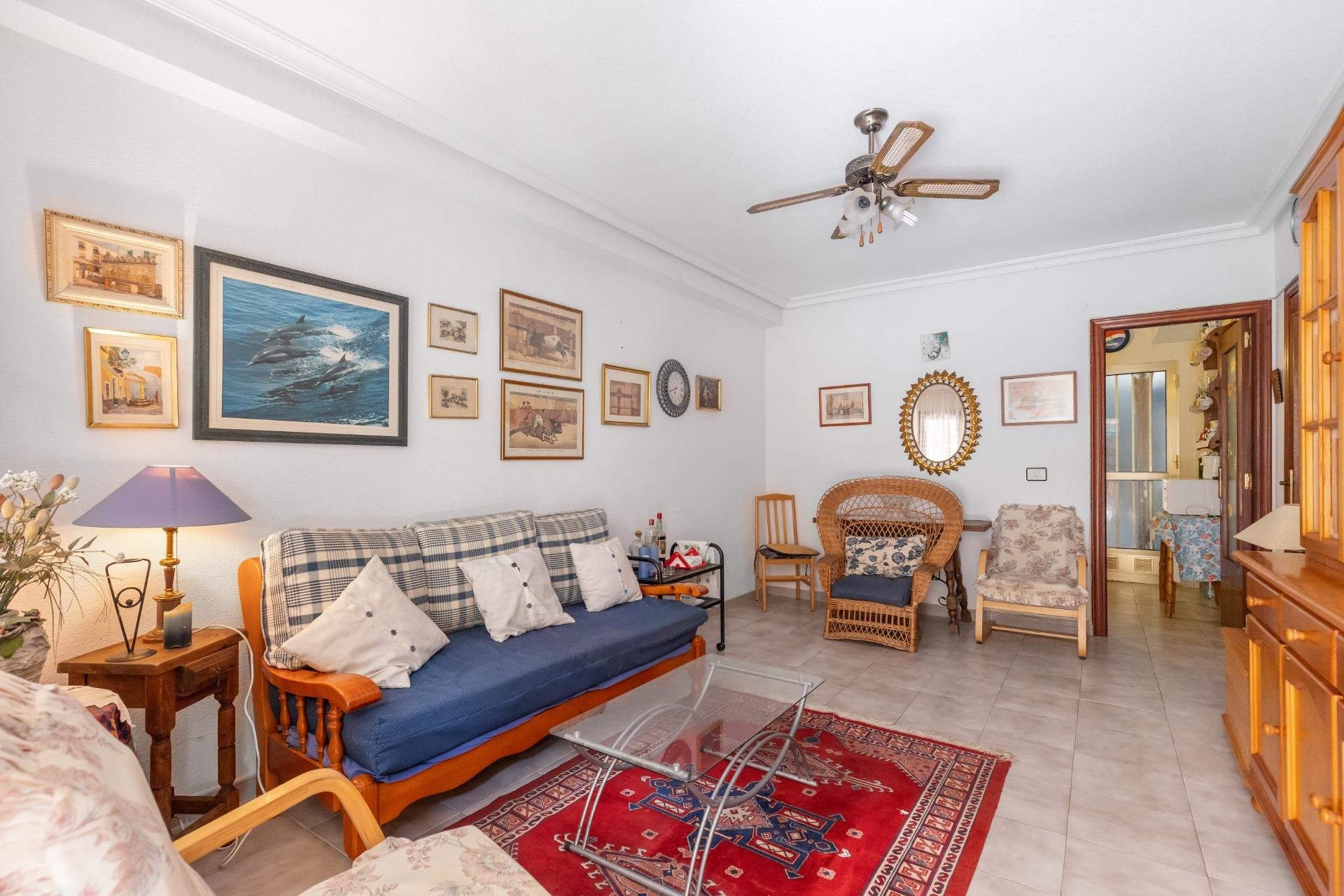 Resale - Apartment / flat - Torrevieja - Acequion