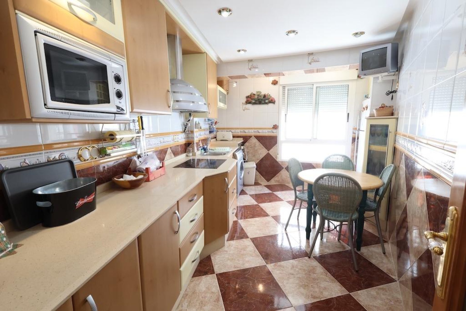 Resale - Apartment / flat - Torrevieja - Acequion