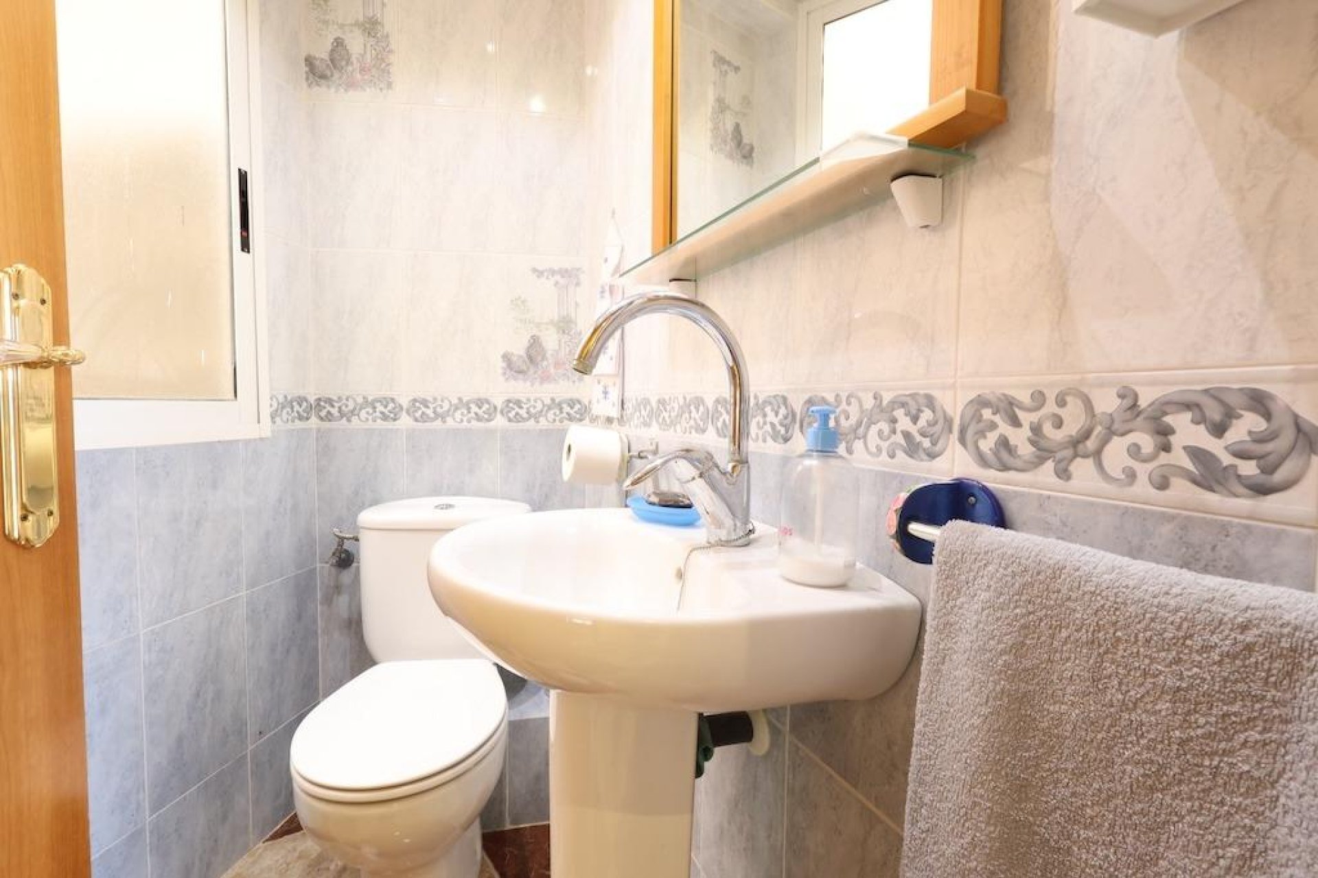 Resale - Apartment / flat - Torrevieja - Acequion