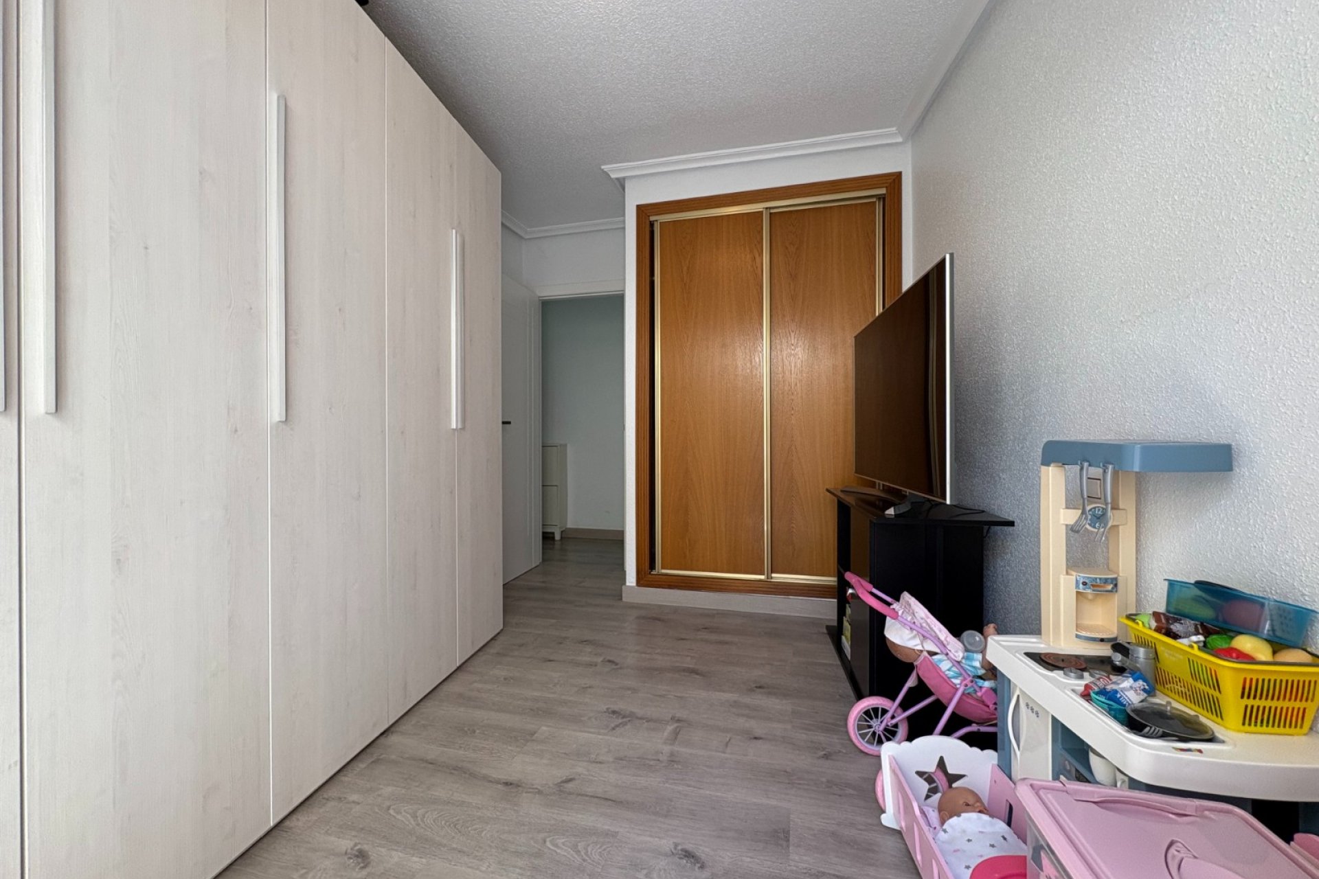 Resale - Apartment / flat - Torrevieja - Center