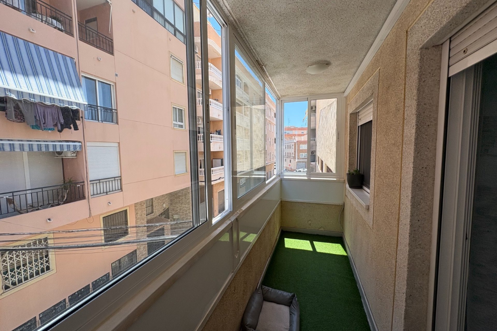 Resale - Apartment / flat - Torrevieja - Center