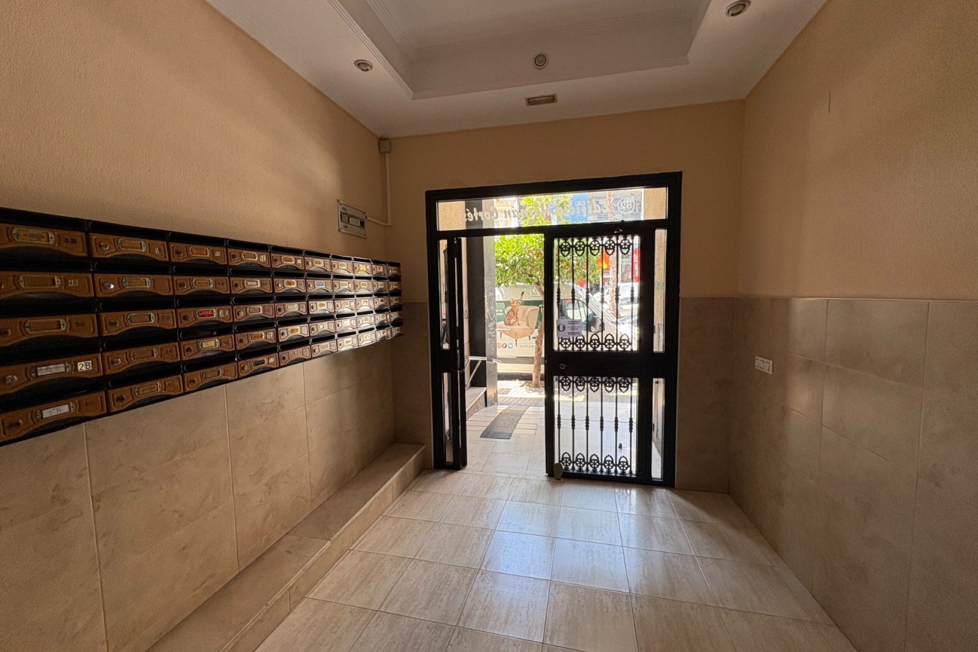 Resale - Apartment / flat - Torrevieja - Center