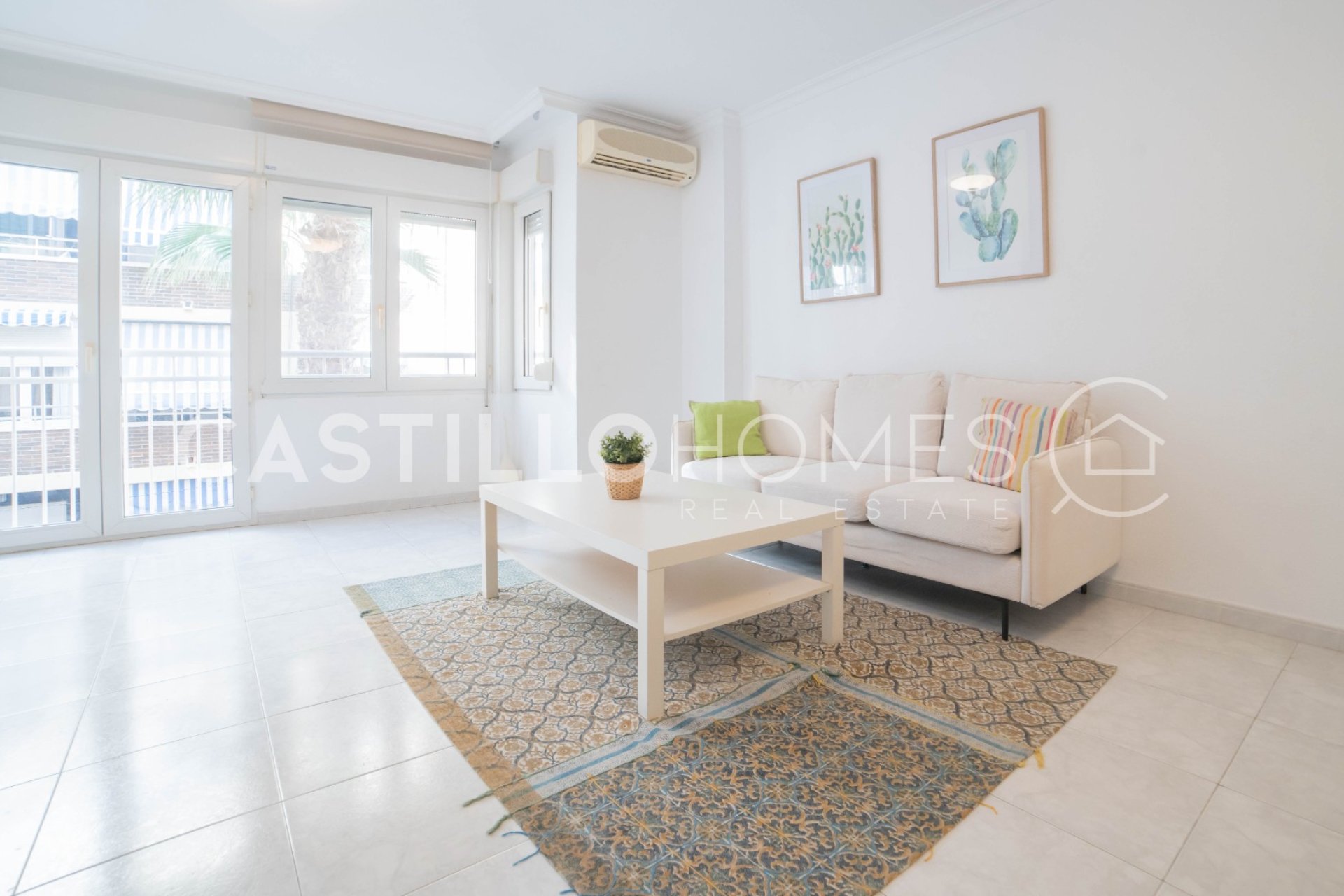 Resale - Apartment / flat - Torrevieja - Centro