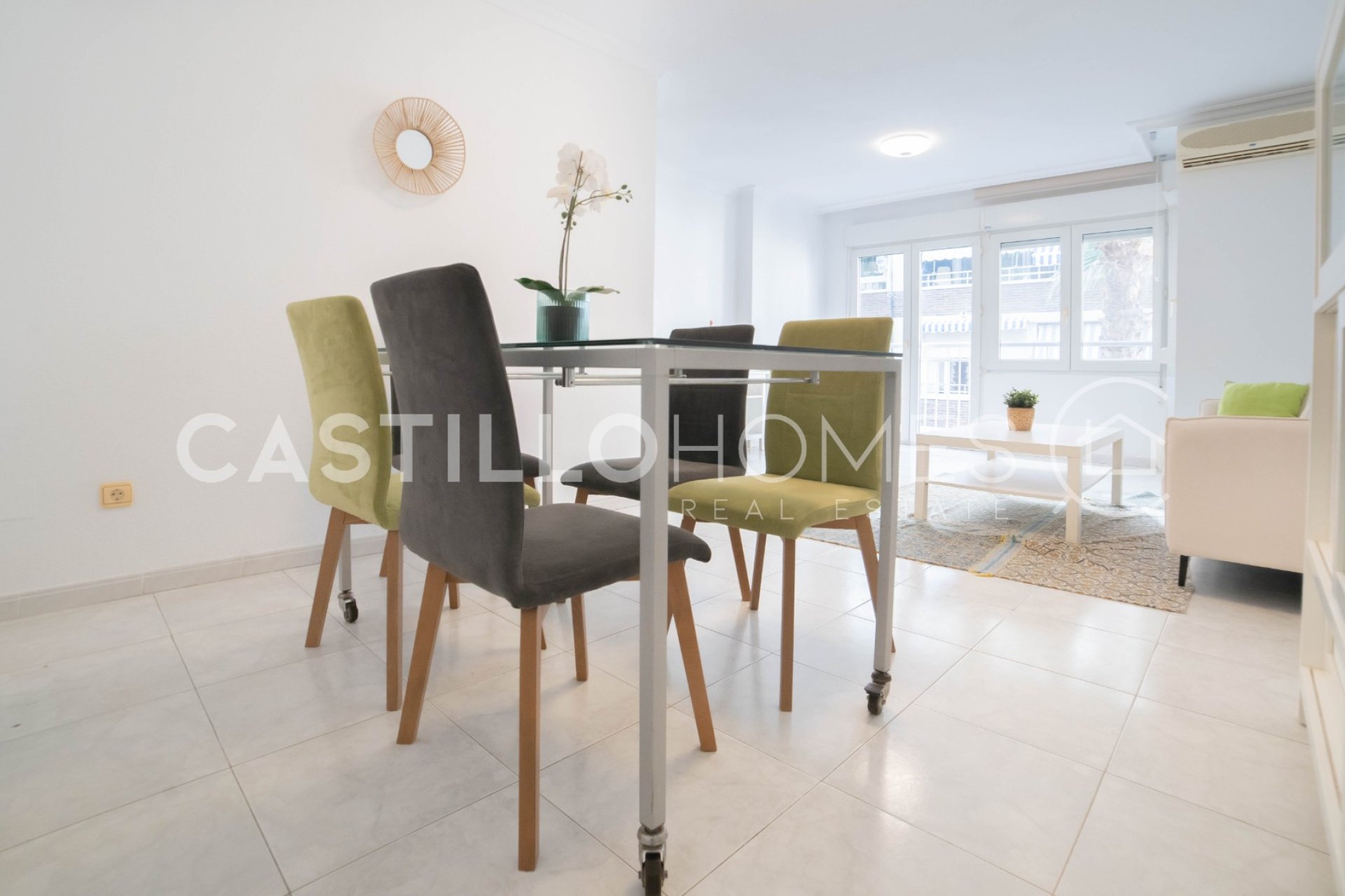 Resale - Apartment / flat - Torrevieja - Centro