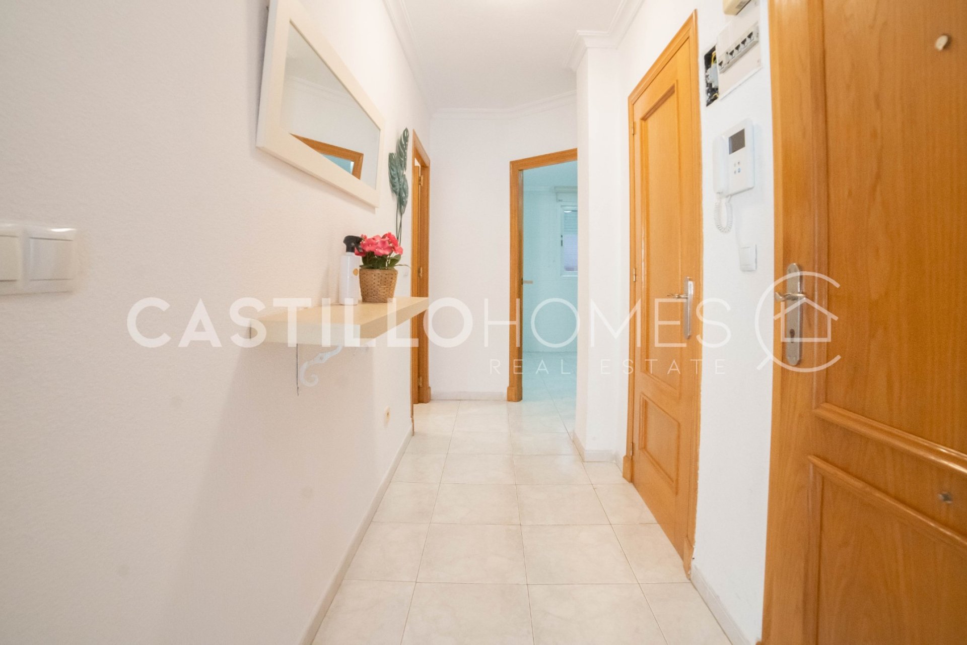 Resale - Apartment / flat - Torrevieja - Centro