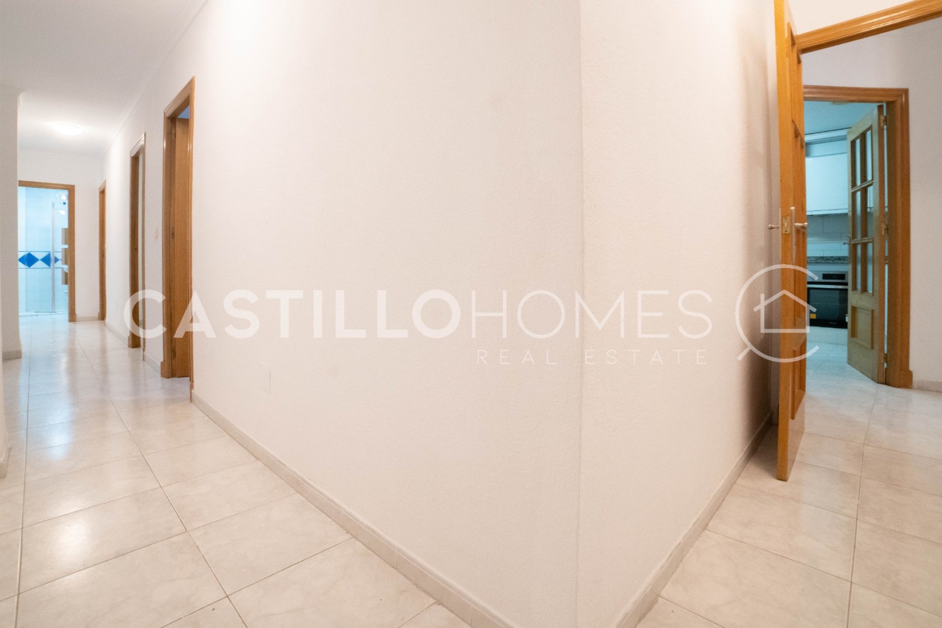 Resale - Apartment / flat - Torrevieja - Centro