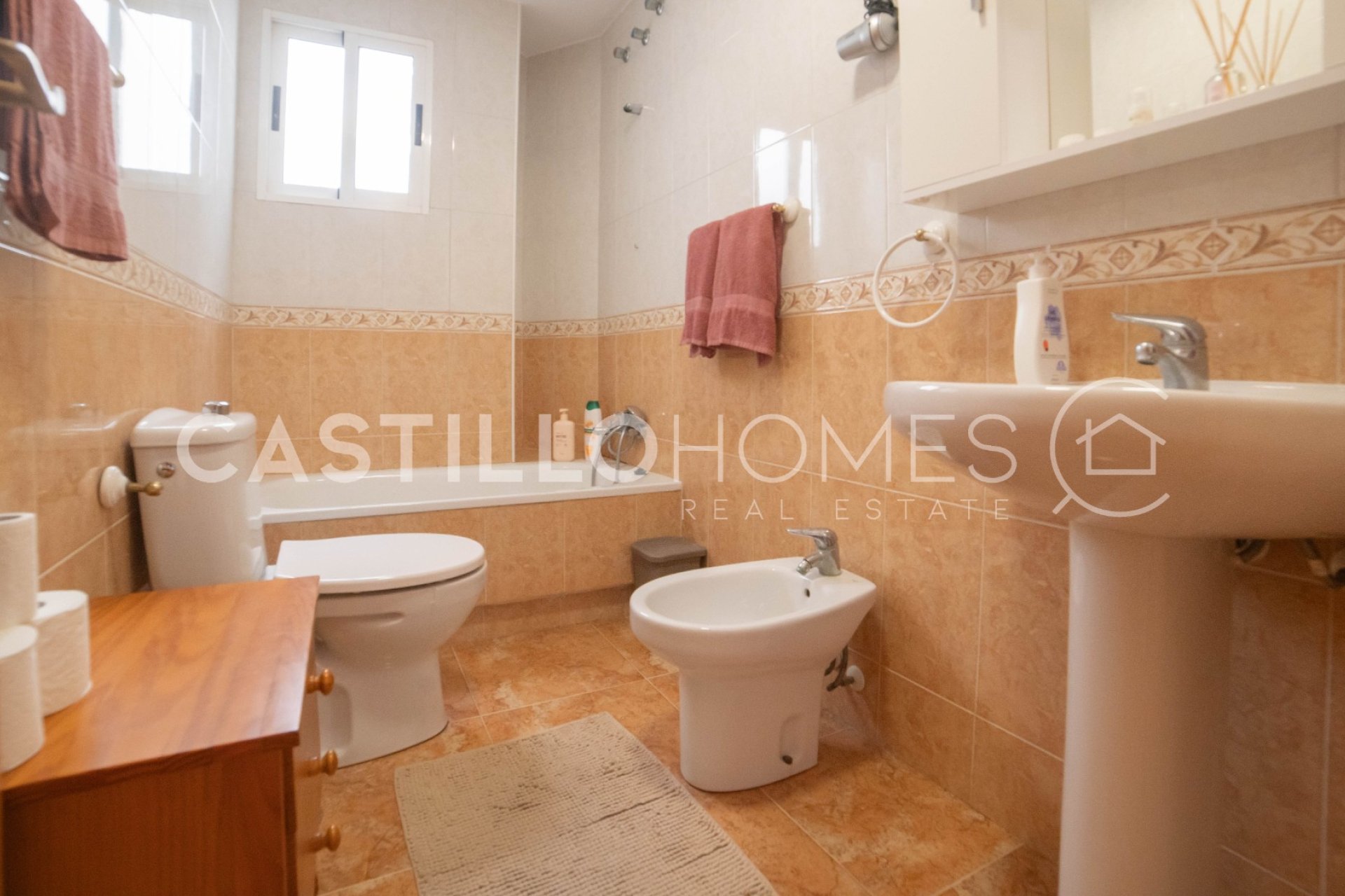 Resale - Apartment / flat - Torrevieja - Centro