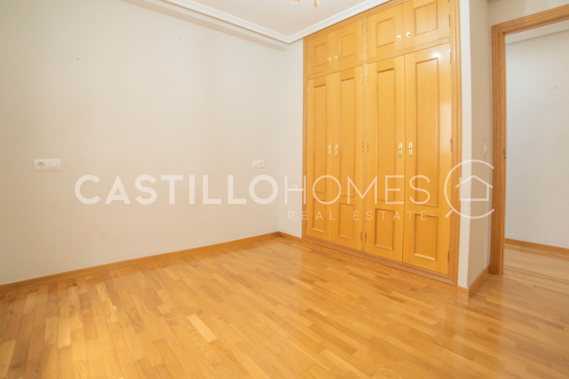 Resale - Apartment / flat - Torrevieja - Centro