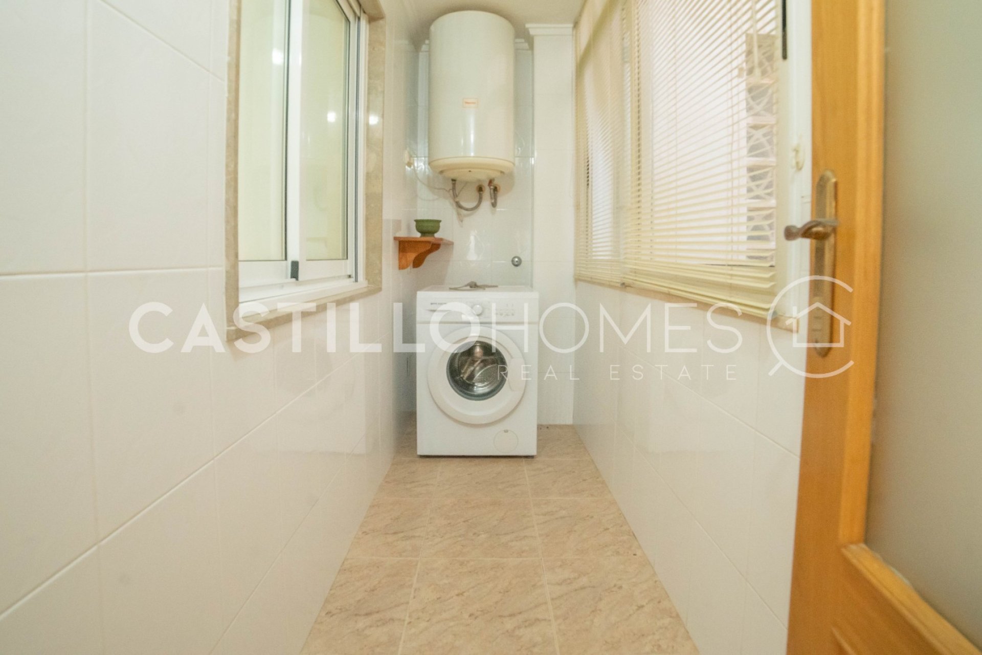 Resale - Apartment / flat - Torrevieja - Centro