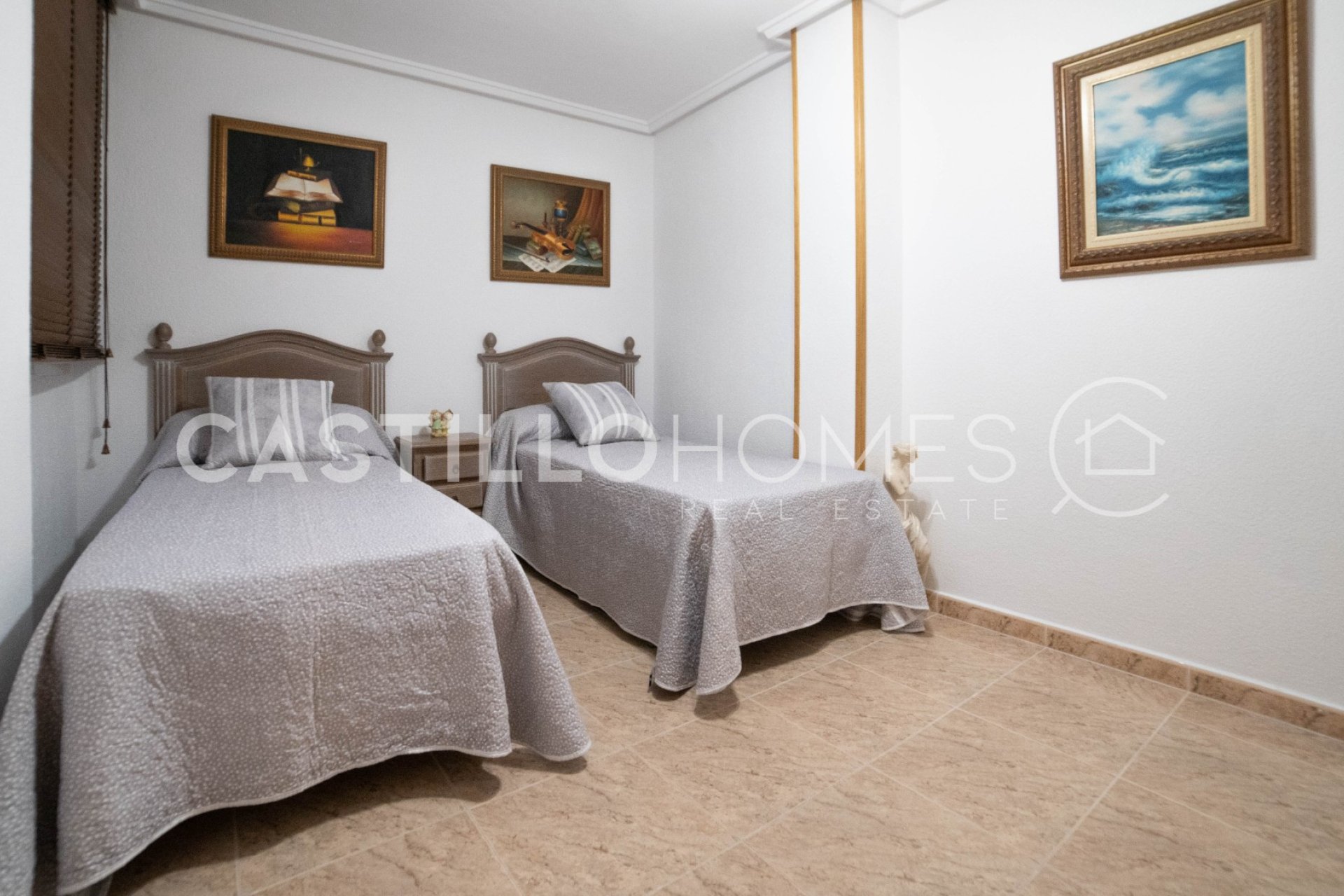 Resale - Apartment / flat - Torrevieja - Centro