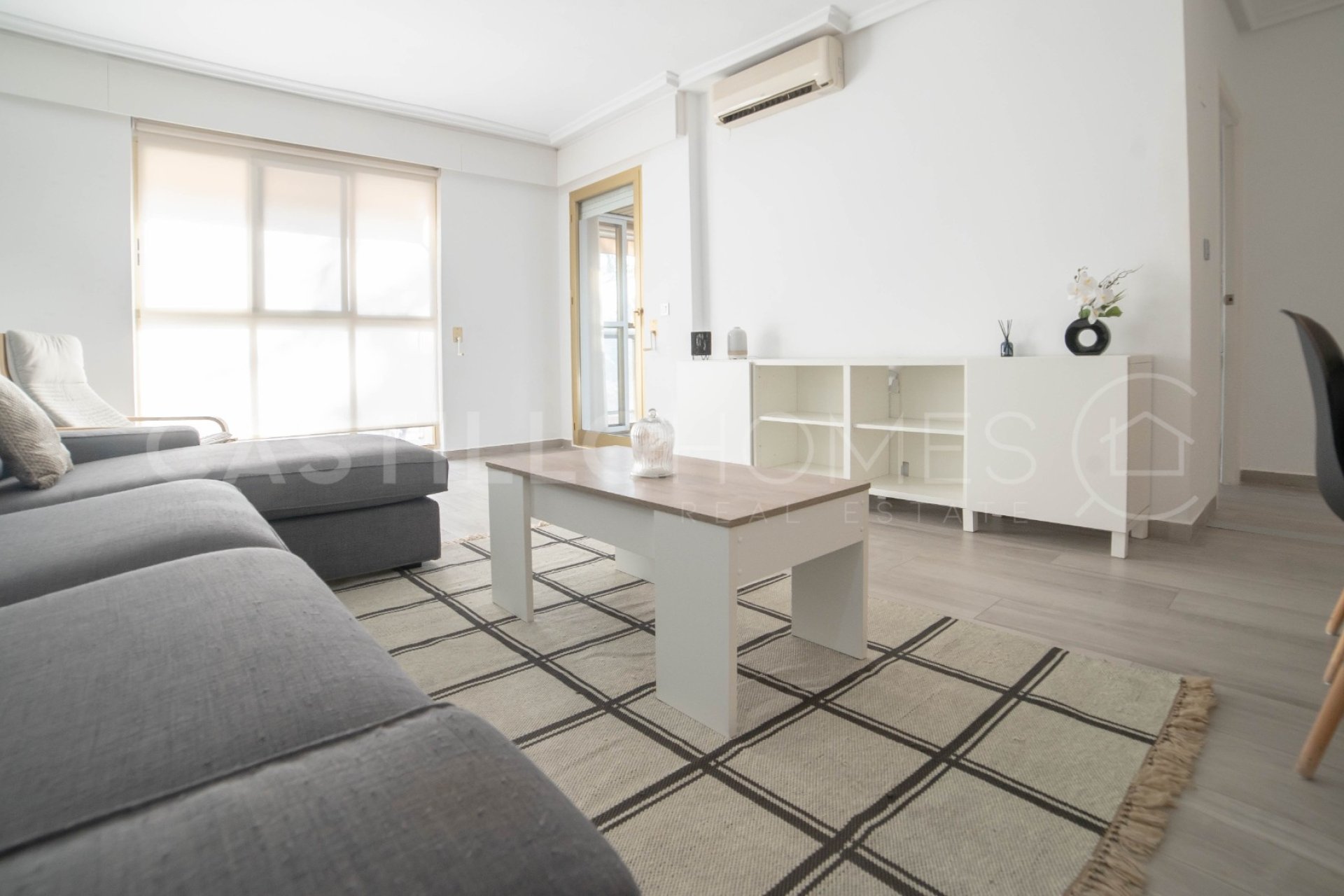 Resale - Apartment / flat - Torrevieja - Centro