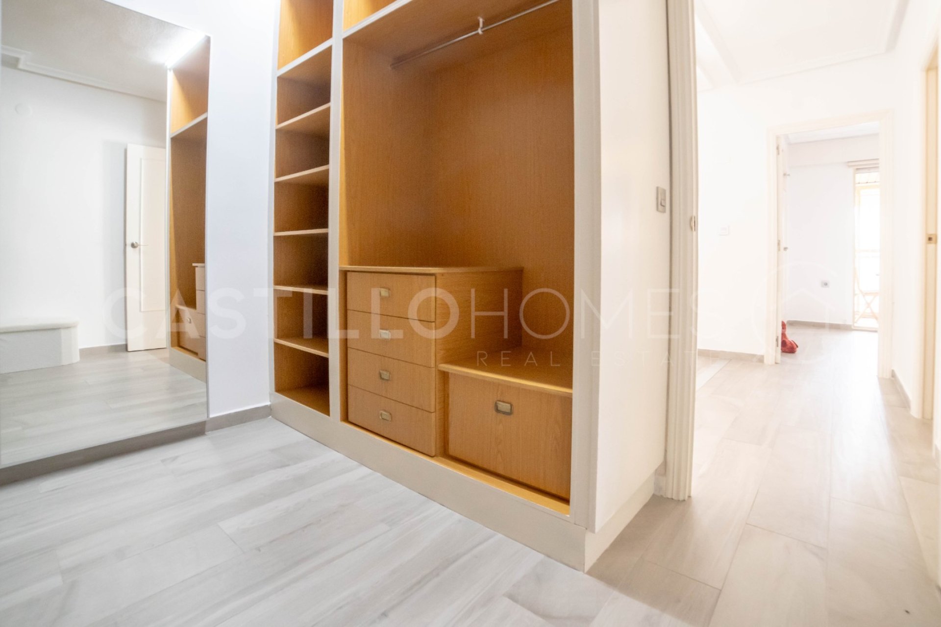 Resale - Apartment / flat - Torrevieja - Centro