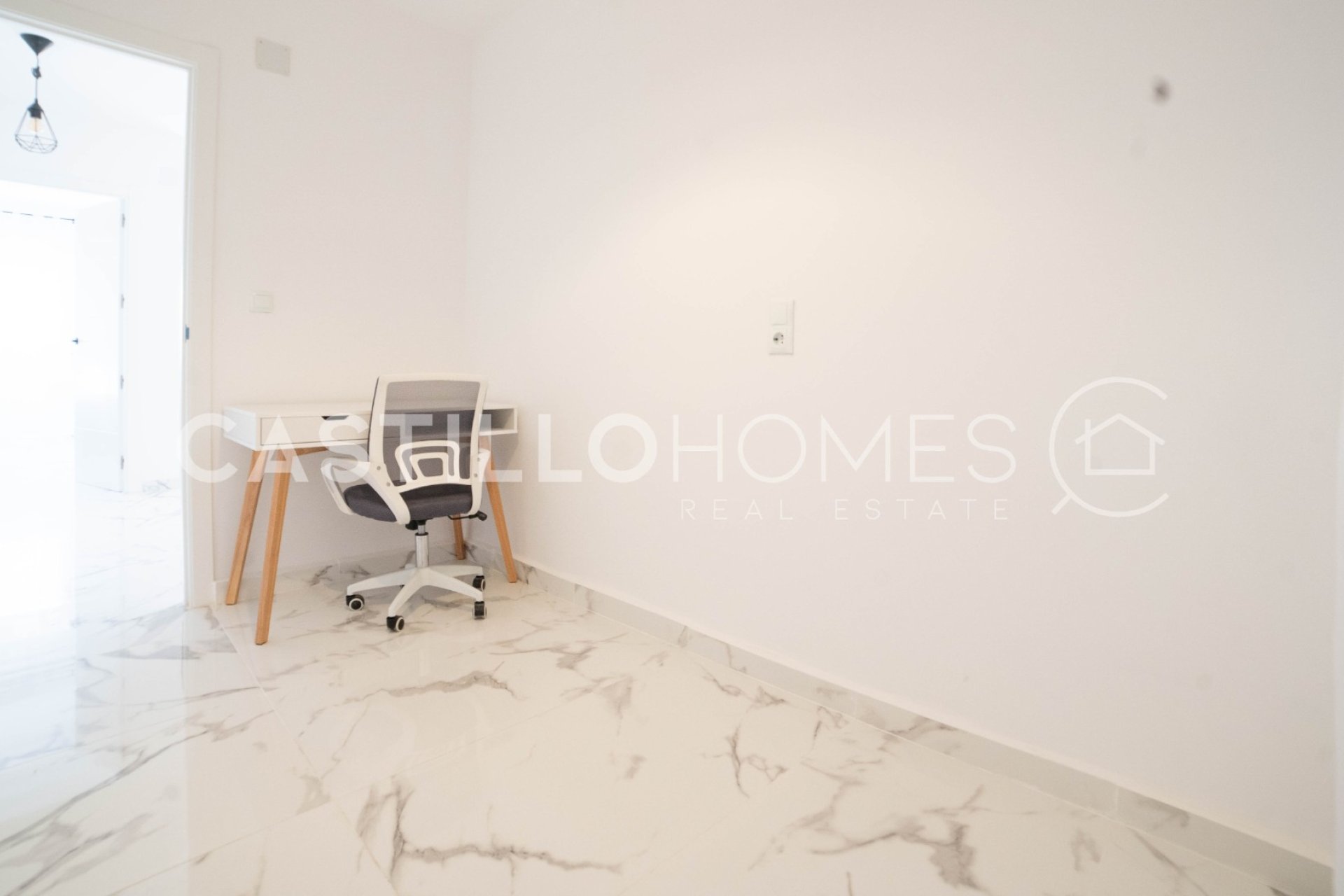Resale - Apartment / flat - Torrevieja - Centro