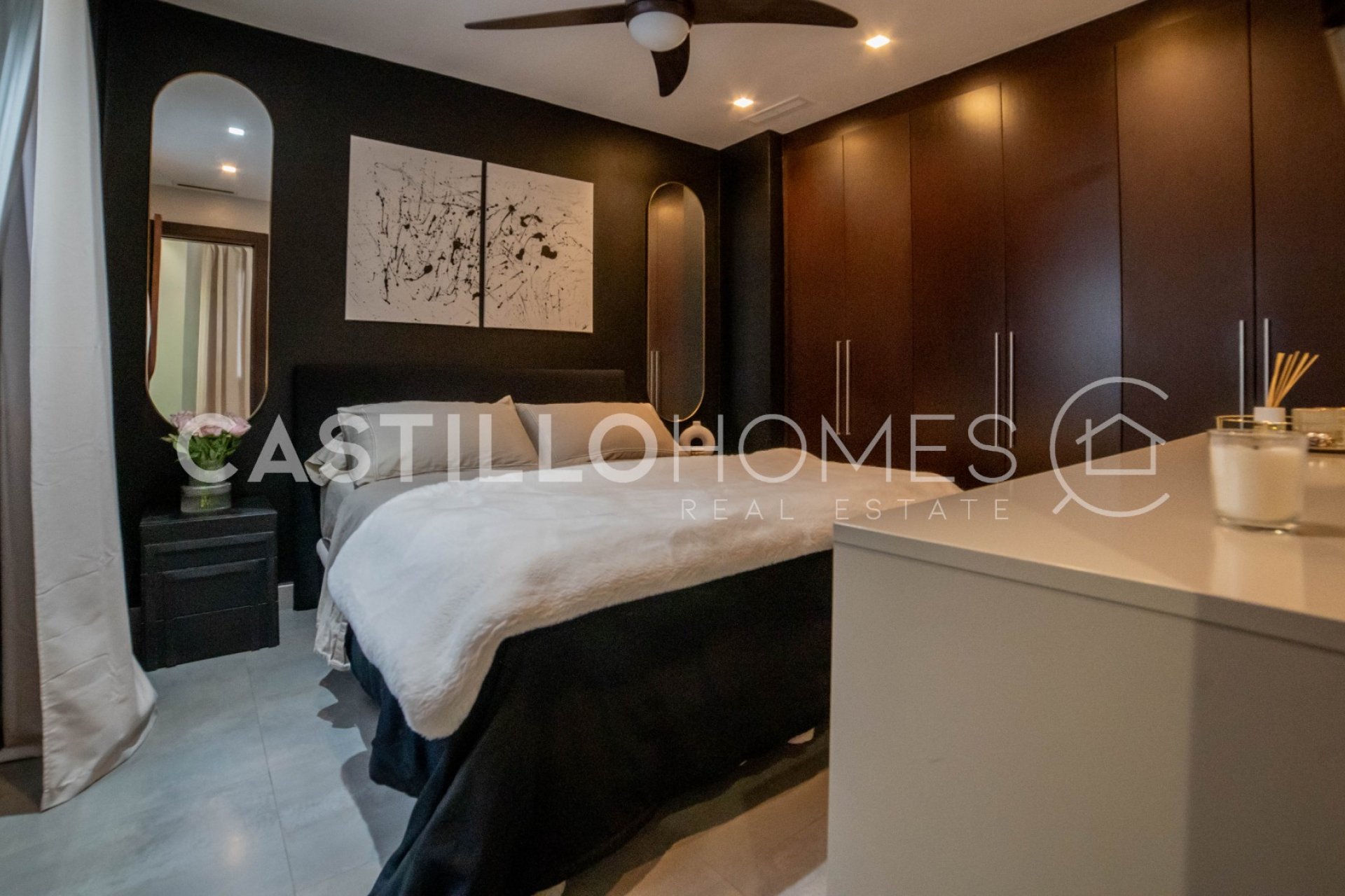 Resale - Apartment / flat - Torrevieja - Centro