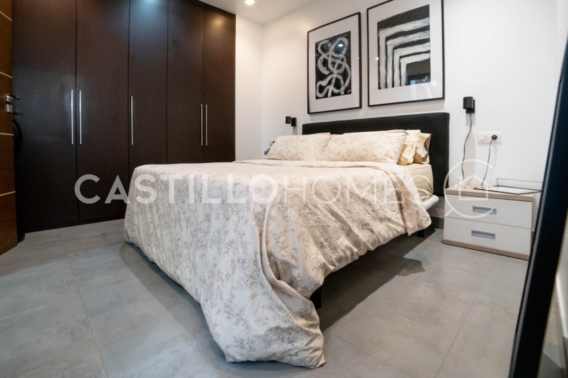 Resale - Apartment / flat - Torrevieja - Centro