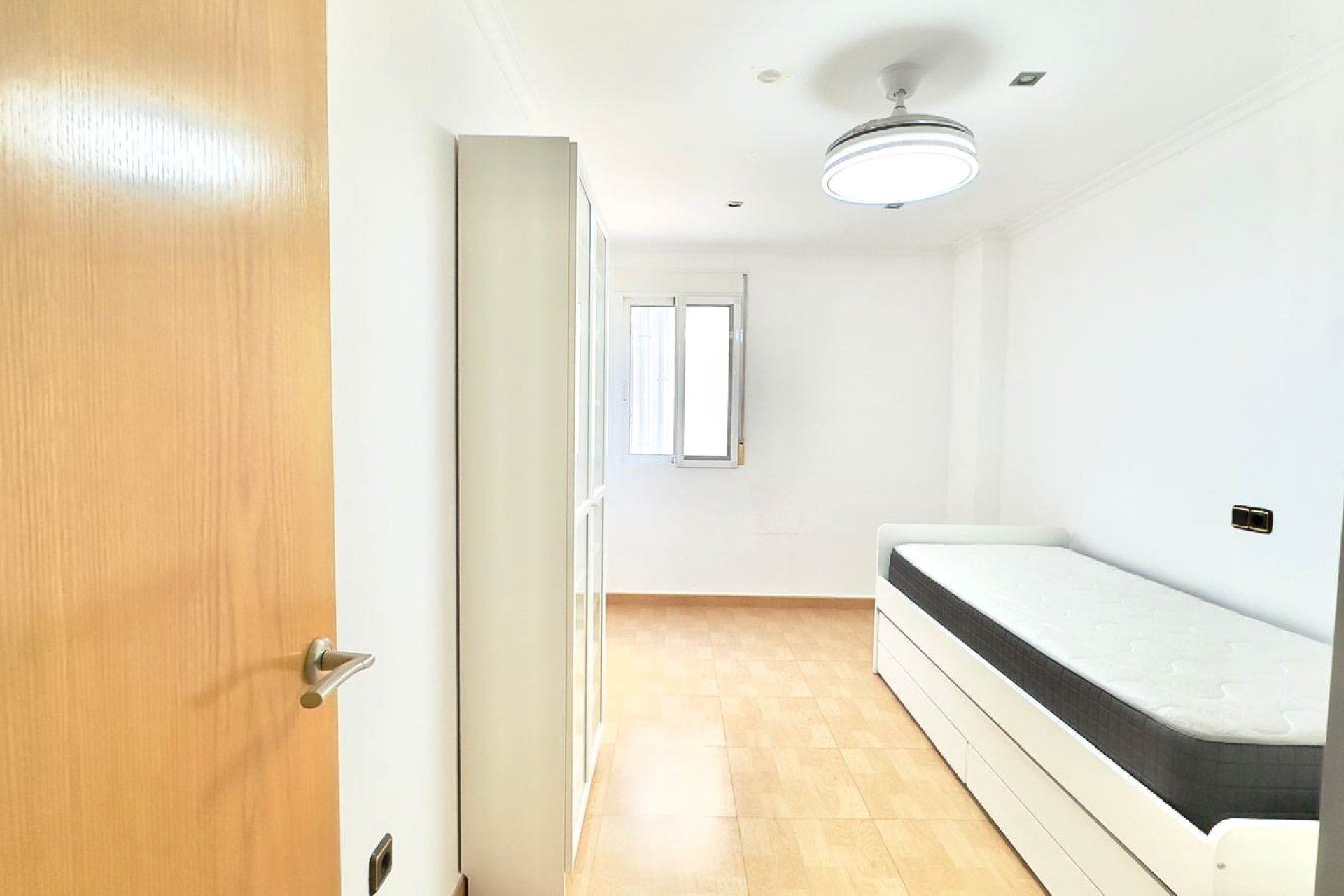 Resale - Apartment / flat - Torrevieja - Centro