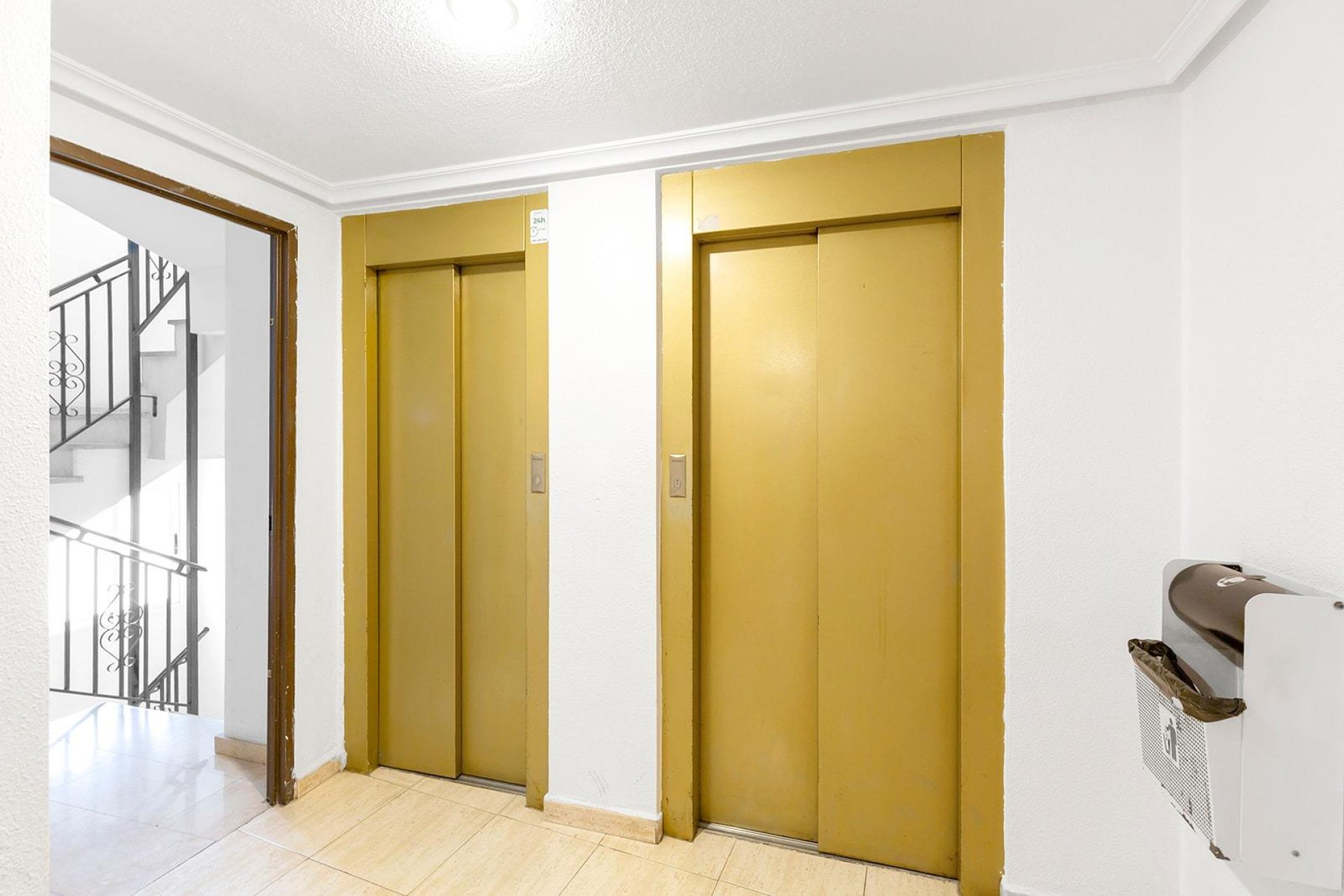Resale - Apartment / flat - Torrevieja - Centro