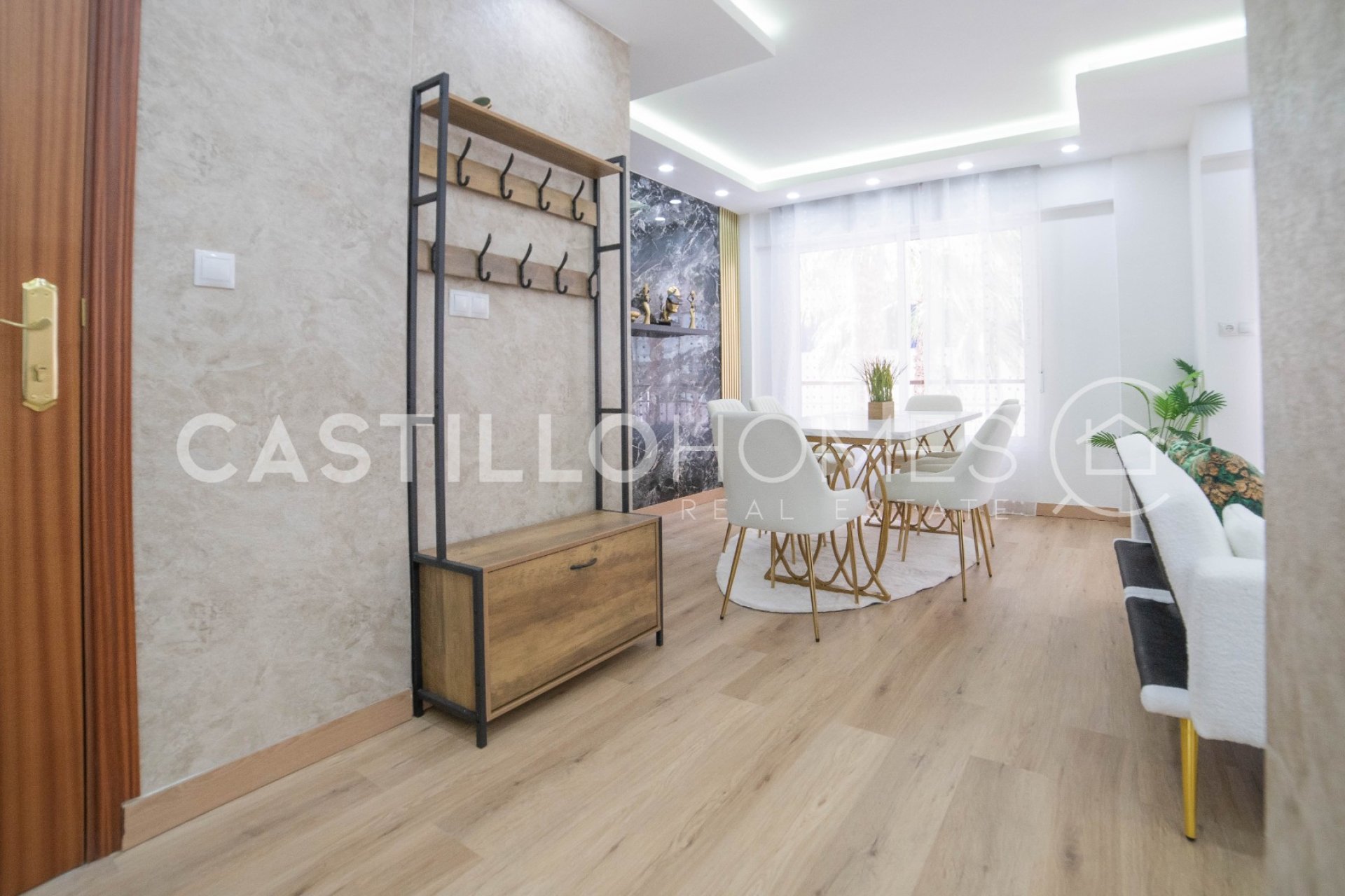 Resale - Apartment / flat - Torrevieja - Centro